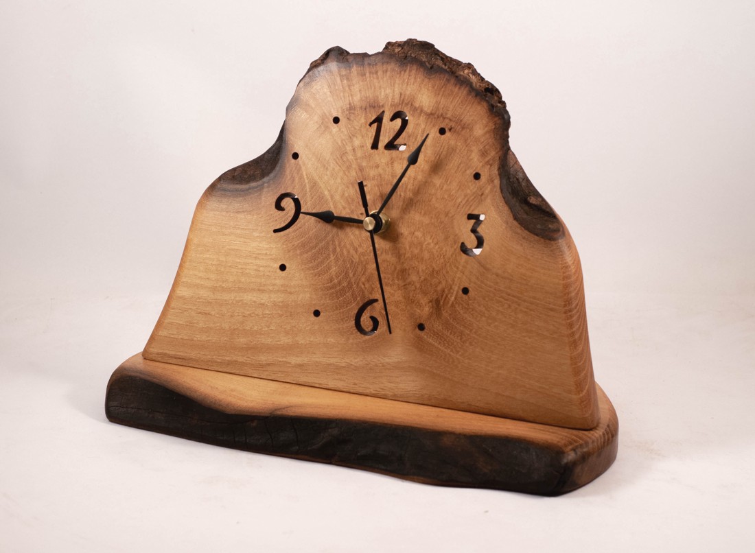 Ceas de masă din lemn, ceas șemineu, ceas din lemn rustic - - Artynos.ro Ceas de masă din lemn, ceas șemineu, ceas din lemn rustic - - Artynos.ro