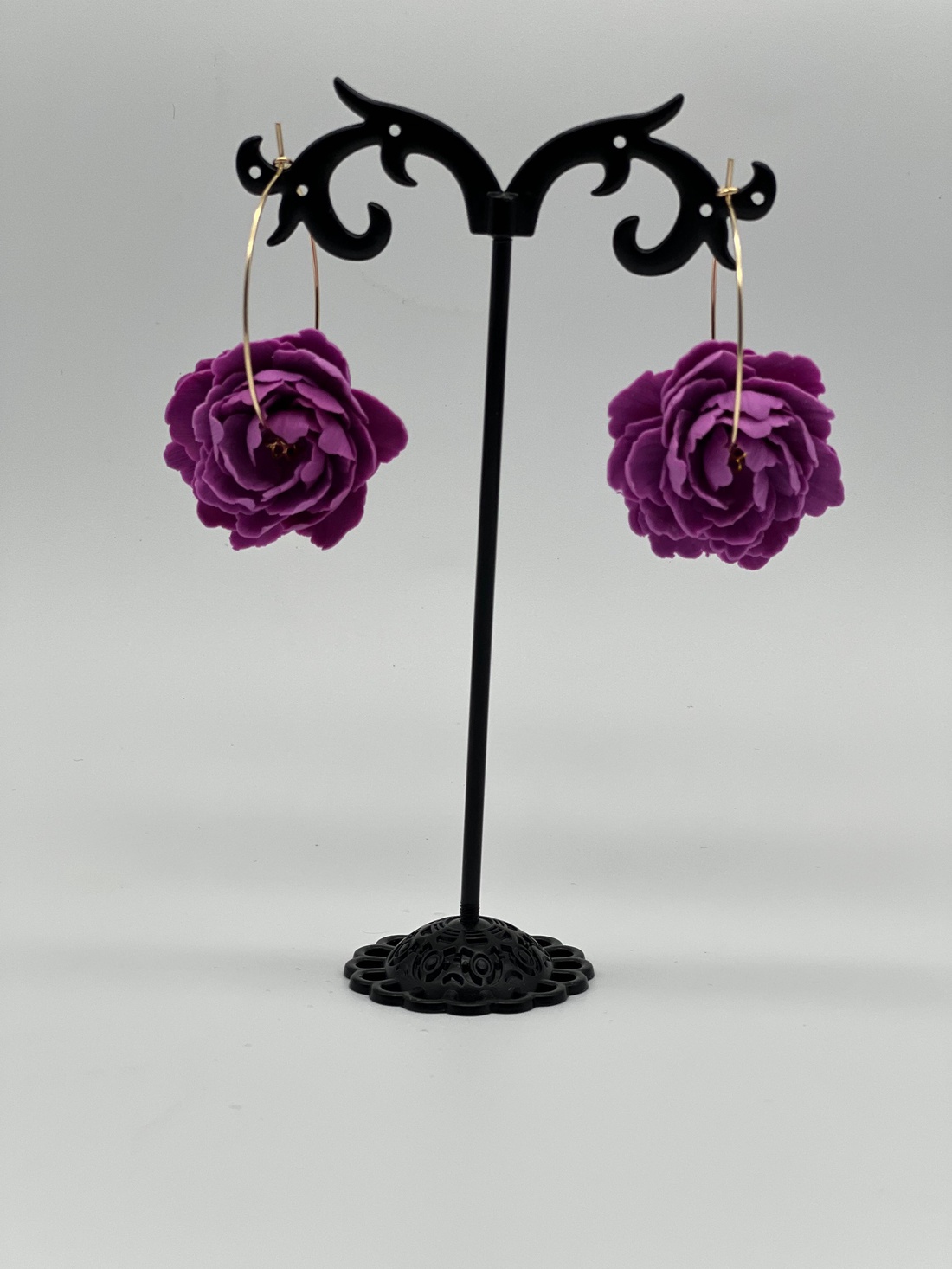 Cercei florali din lut polimeric - bijuterii - cercei - cercei candelabru - Artynos.ro Cercei florali din lut polimeric - bijuterii - cercei - cercei candelabru - Artynos.ro