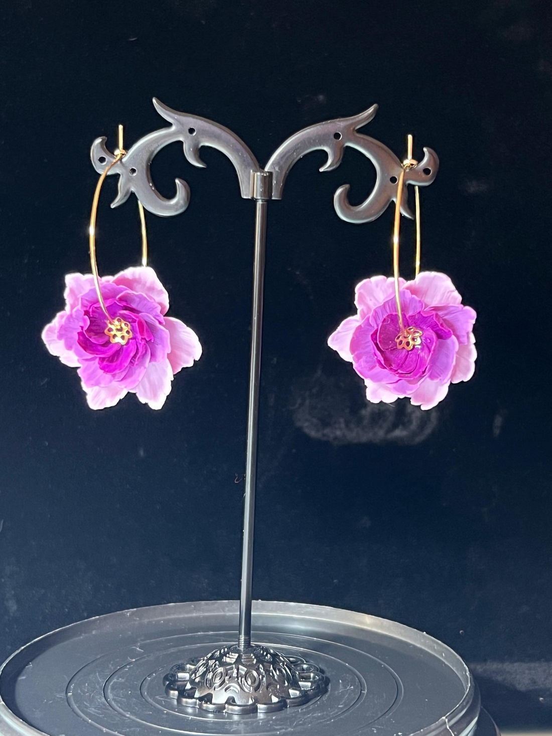 Cercei florali din lut polimeric - bijuterii - cercei - cercei candelabru - Artynos.ro Cercei florali din lut polimeric - bijuterii - cercei - cercei candelabru - Artynos.ro