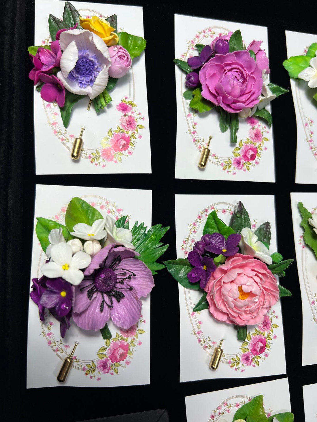 Mărțișoare unicat � flori modelate cu suflet - bijuterii - mărțișor - Artynos.ro