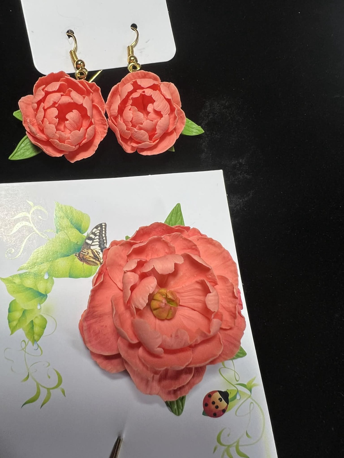 Cercei bujori din lut polimeric - bijuterii - cercei - cercei din rășină - Artynos.ro