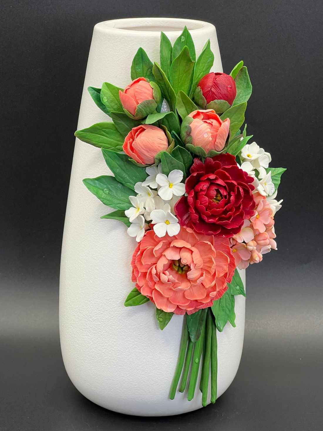 Vaza ceramica cu bujori si liliac-Primăvară Nesfârșită - casă & stil de viață - decorațiuni de casă - accesorii florale - vaze - Artynos.ro