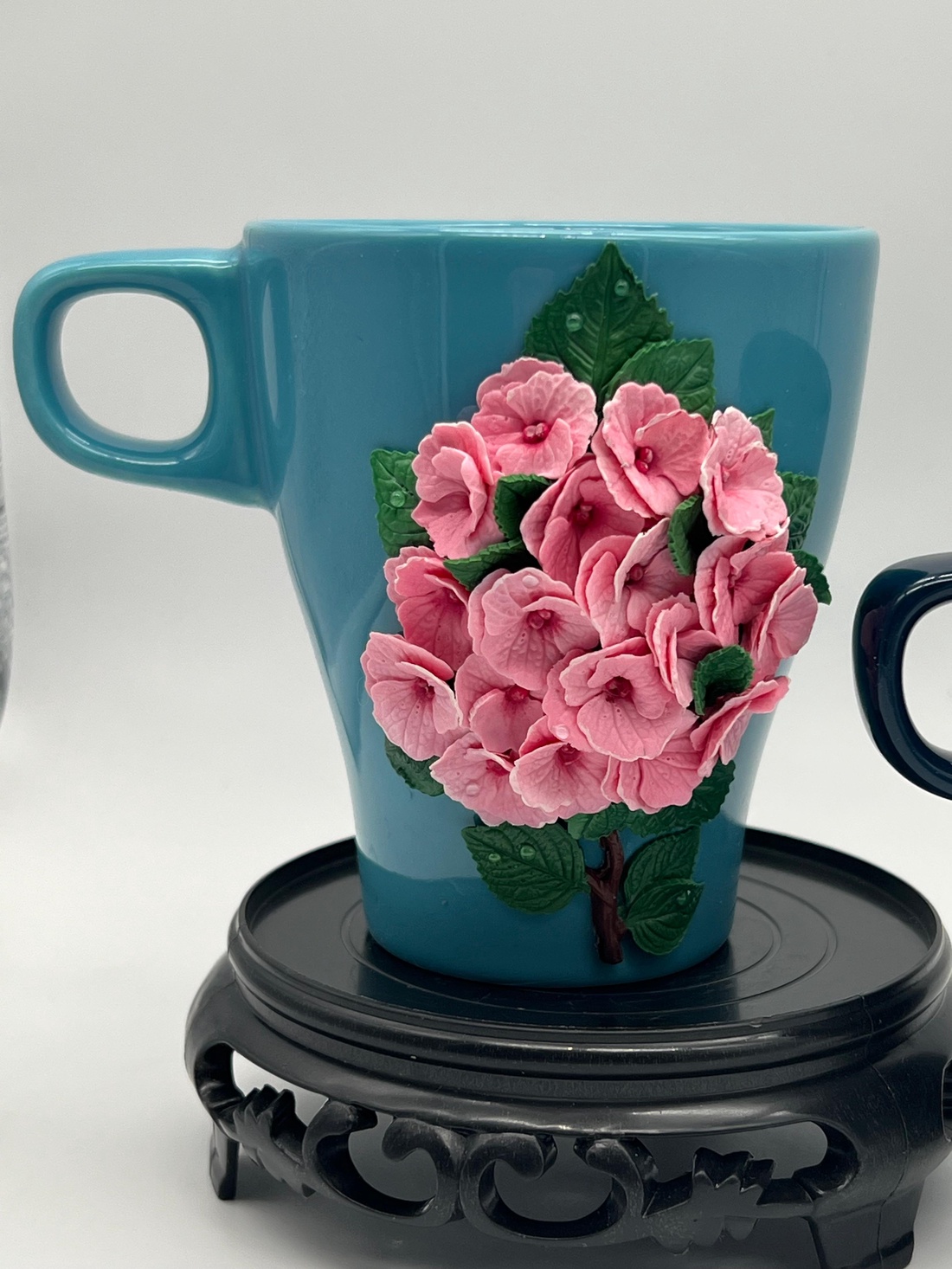 Cana ceramica cu hortensii  (set de 2 cani) - casă & stil de viață - echipamente de bucătărie - accesorii de servire - căni - Artynos.ro