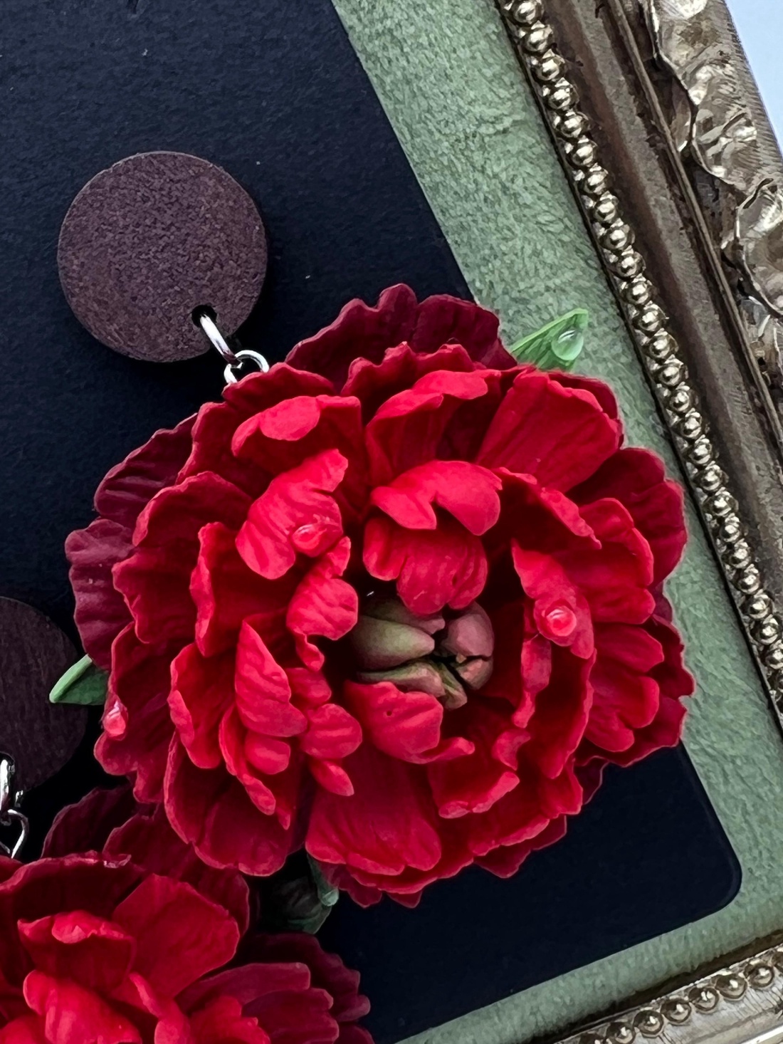 Cercei Bujori rosii  - bijuterii - cercei - cercei din rășină - Artynos.ro