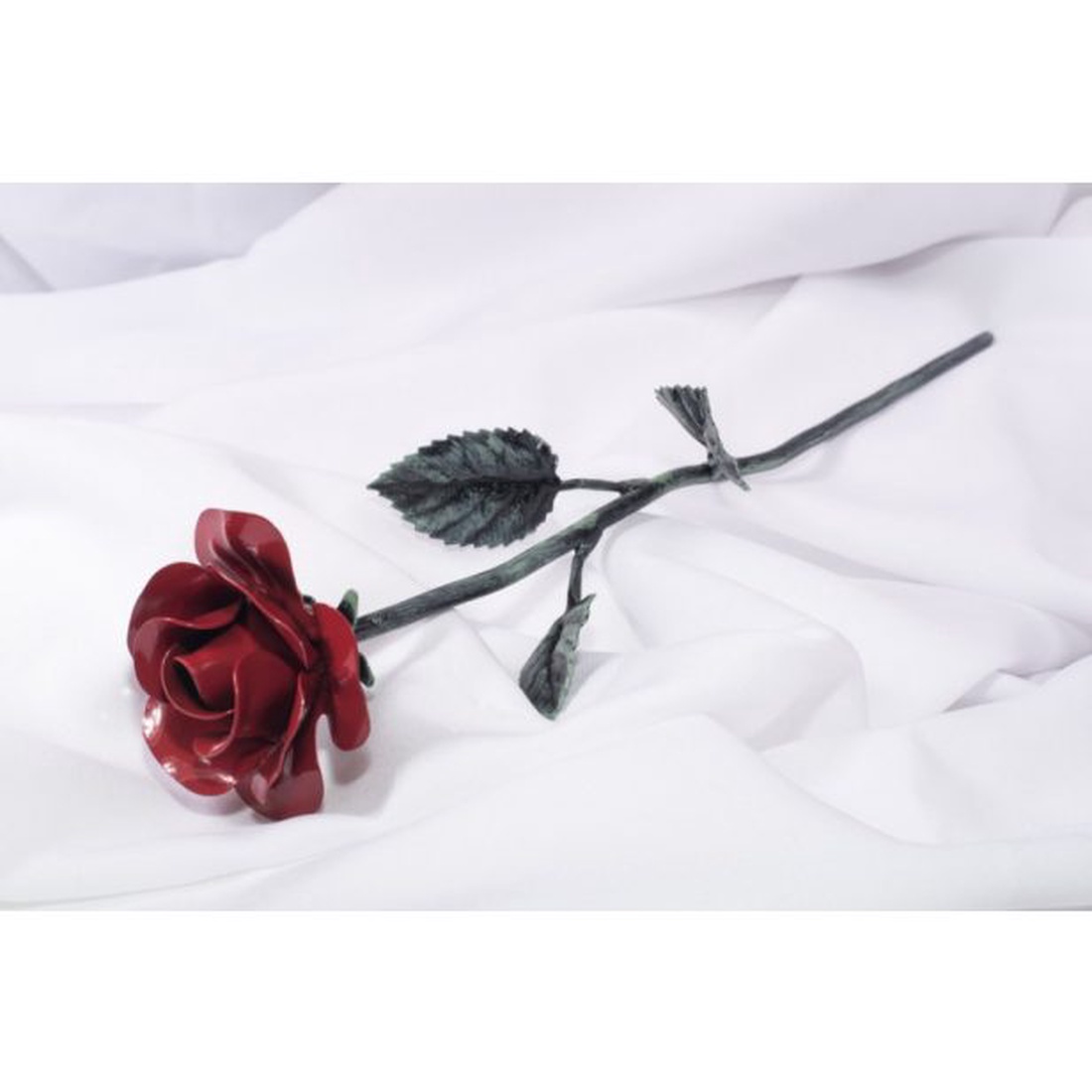  Trandafir din fier forjat - ROȘU/VERDE ANTIC - casă & stil de viață - accesorii pentru decorat casa - suport de flori - buchete de flori - Artynos.ro