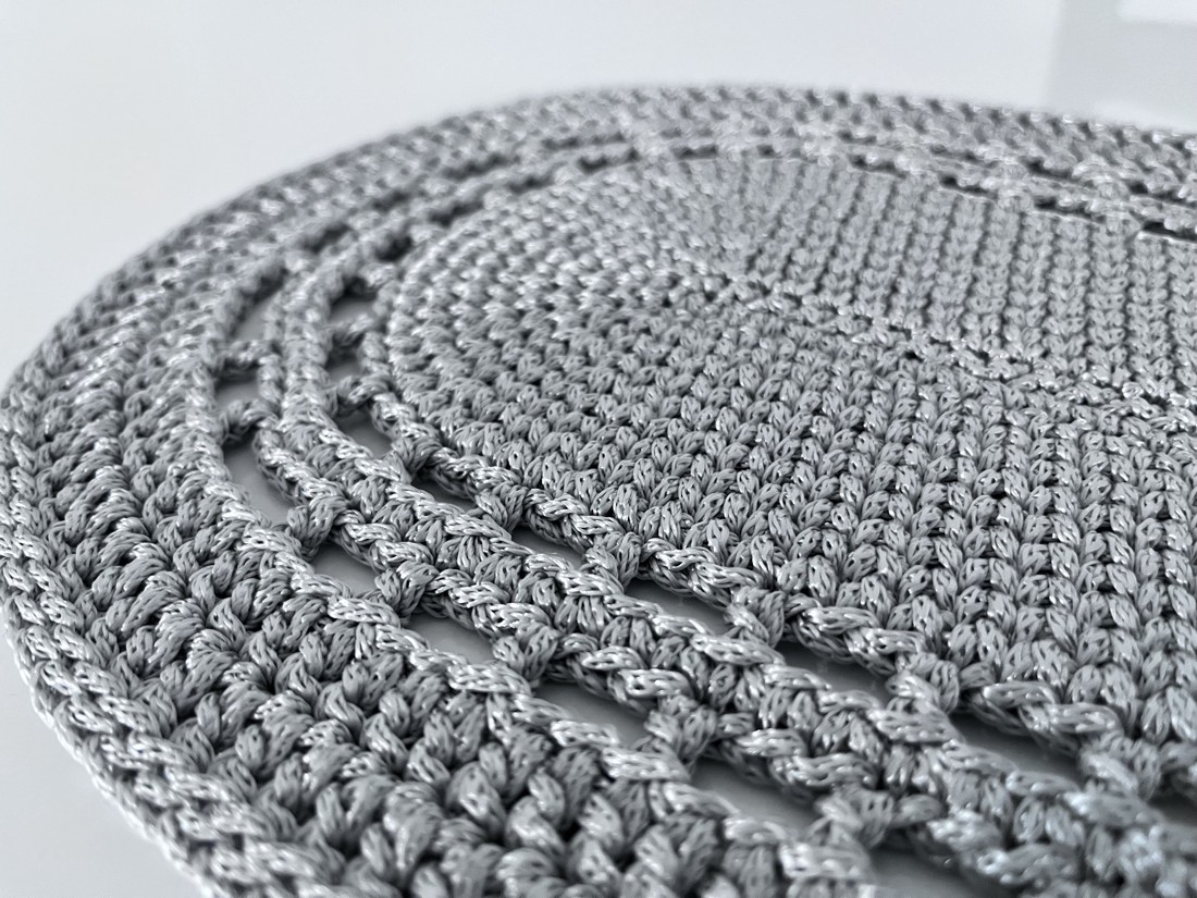 Croșetat alergător de masă - casă & stil de viață - accesorii pentru decorat casa - decorațiuni de masă și decorațiuni pentru rafturi  - fețe de masă croșetate - Artynos.ro