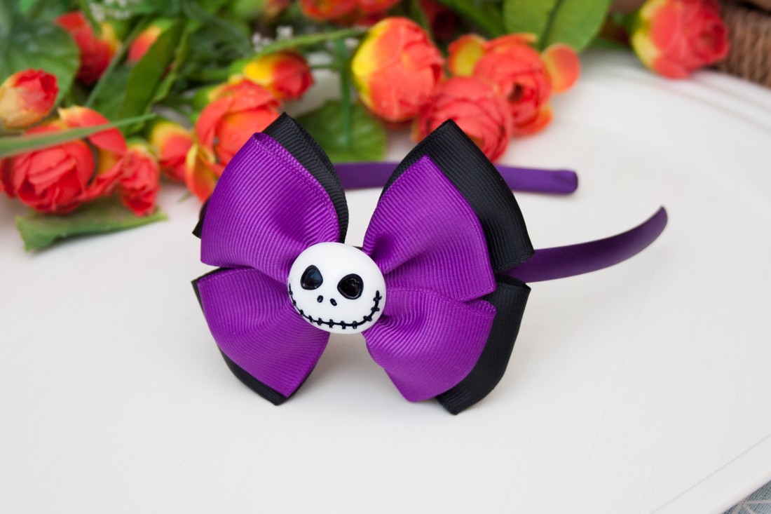 Masnis bentiță de păr cravată Halloween violet / negru - - Artynos.ro Masnis bentiță de păr cravată Halloween violet / negru - - Artynos.ro