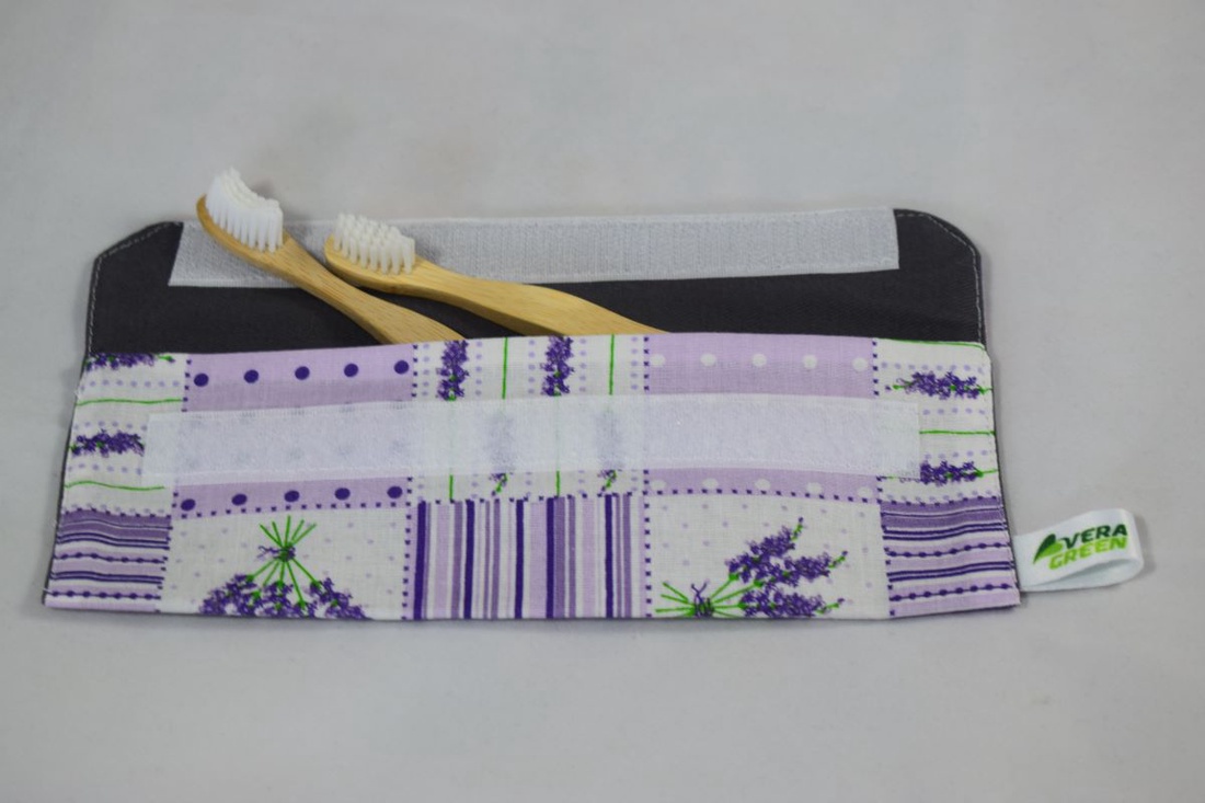 Suport pentru tacamuri, periute de dinti, penar, portfard reutilizabil din textil, lavanda - genți și portofele - recipient de prânz - suport pentru tacâmuri - Artynos.ro Suport pentru tacamuri, periute de dinti, penar, portfard reutilizabil din textil, lavanda - genți și portofele - recipient de prânz - suport pentru tacâmuri - Artynos.ro