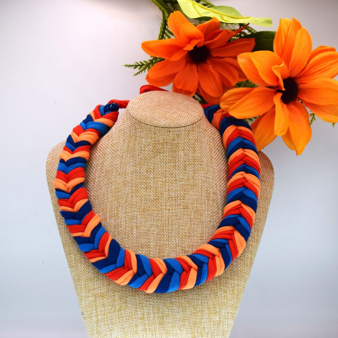 Colier boho din bumbac reciclat, zero waste, impletit, albastru-portocaliu - bijuterii - coliere - coliere cu multiple șiruri - Artynos.ro