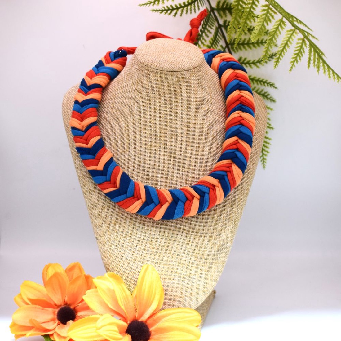 Colier boho din bumbac reciclat, zero waste, impletit, albastru-portocaliu - bijuterii - coliere - coliere cu multiple șiruri - Artynos.ro