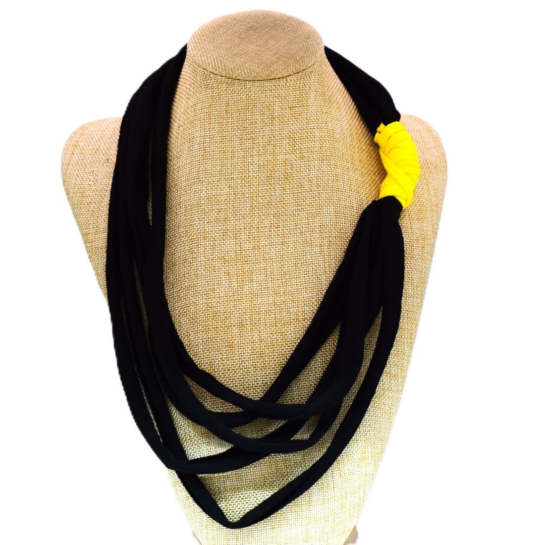 Colier boho din bumbac reciclat, zero waste, impletit, negru-galben - bijuterii - coliere - coliere cu multiple șiruri - Artynos.ro
