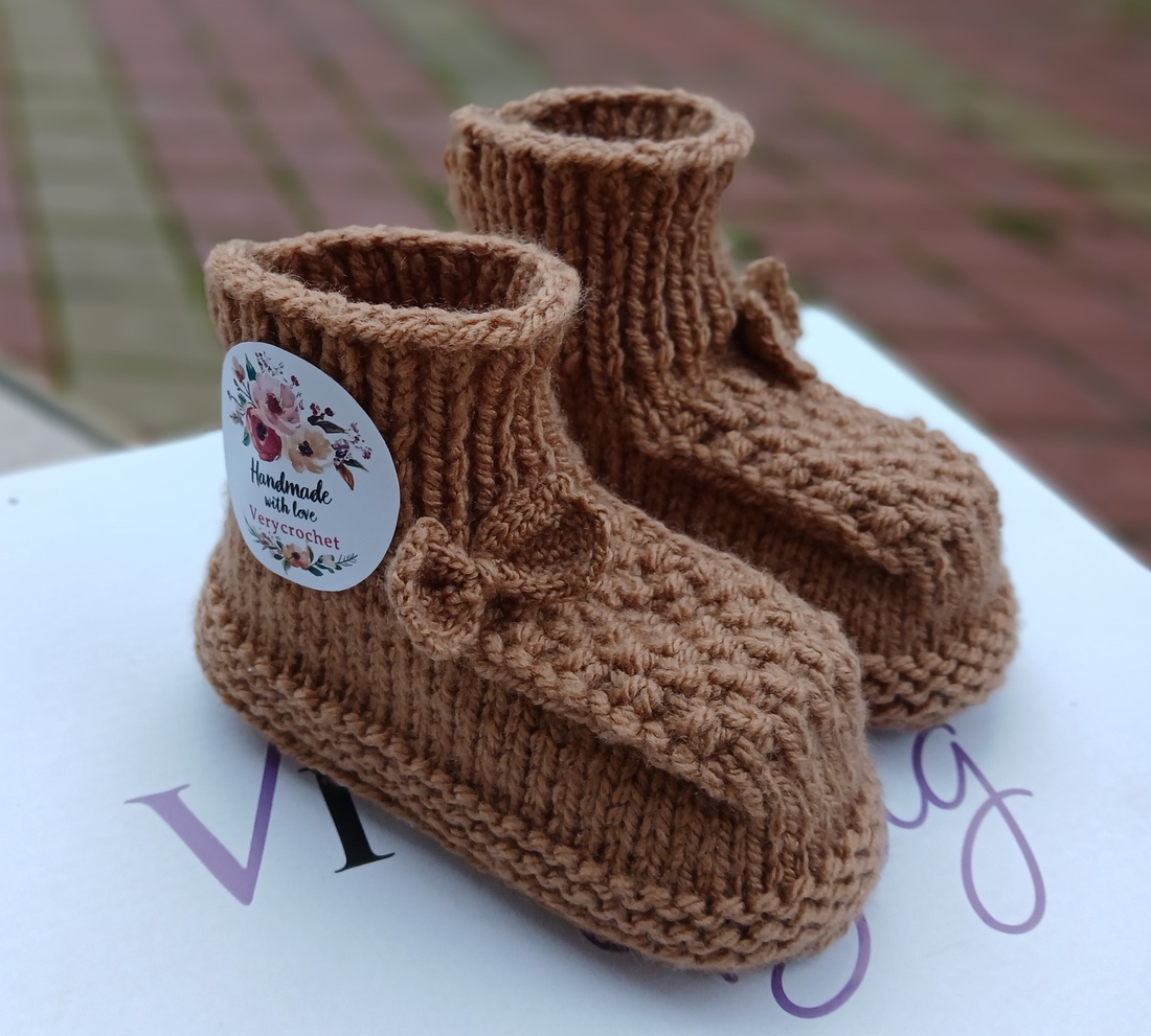 Botosei 8-12 luni  talpa antiderapanta - îmbrăcăminte și modă - haine bebeluși și copii - pantofi bebeluși - Artynos.ro