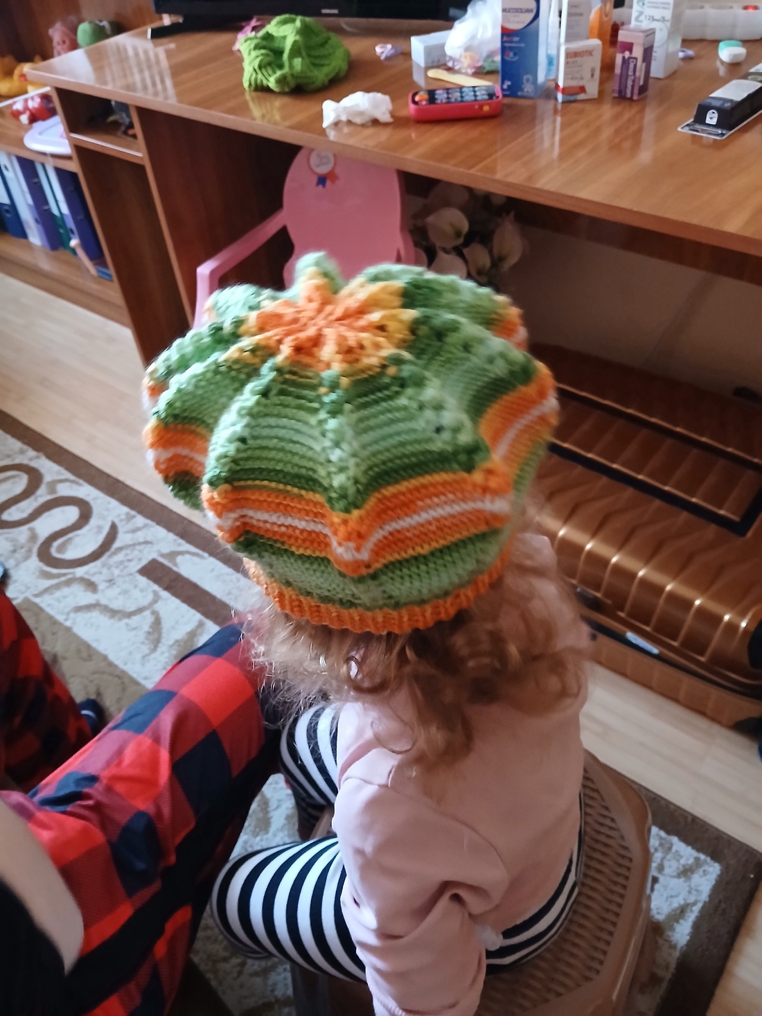 Beretă tricotată - îmbrăcăminte și modă - eșarfe, pălării, fularuri - căciulă - Artynos.ro