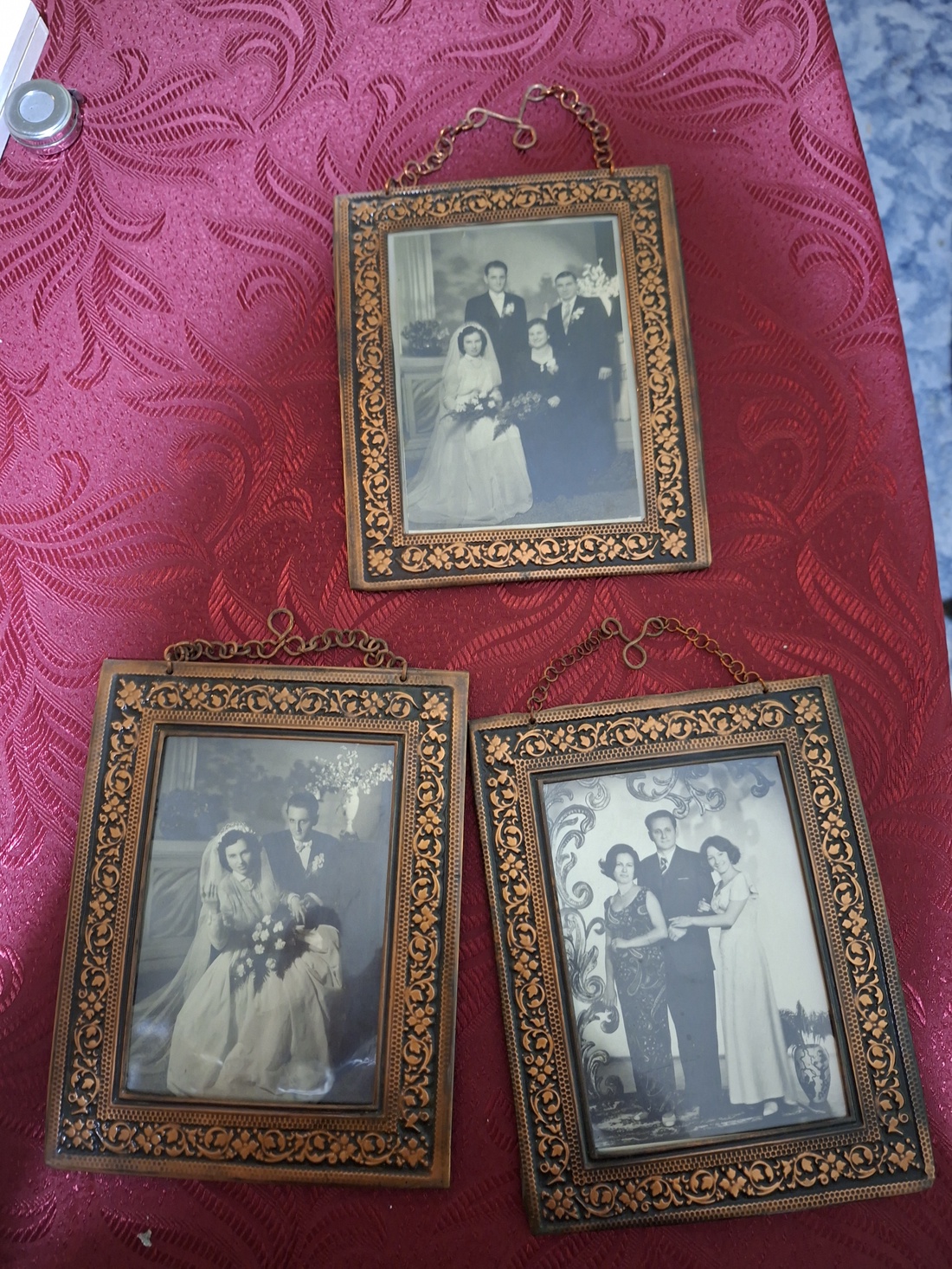 Rame Foto Vintage din Cupru / Alamă cu Lănțișor - Anii '50-'60 - casă & stil de viață - decorațiuni de casă - picturi murale - rame pentru fotografii - Artynos.ro