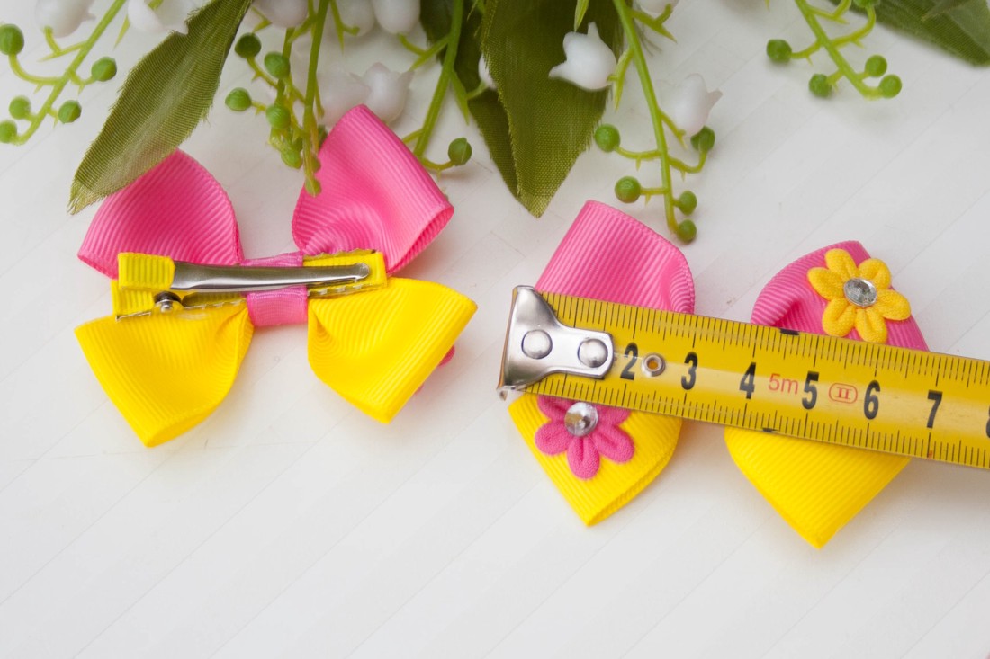 Clemă de păr cu fundă - Roz/galben - îmbrăcăminte și modă - accesorii păr - clemă de păr și ac de păr - Artynos.ro