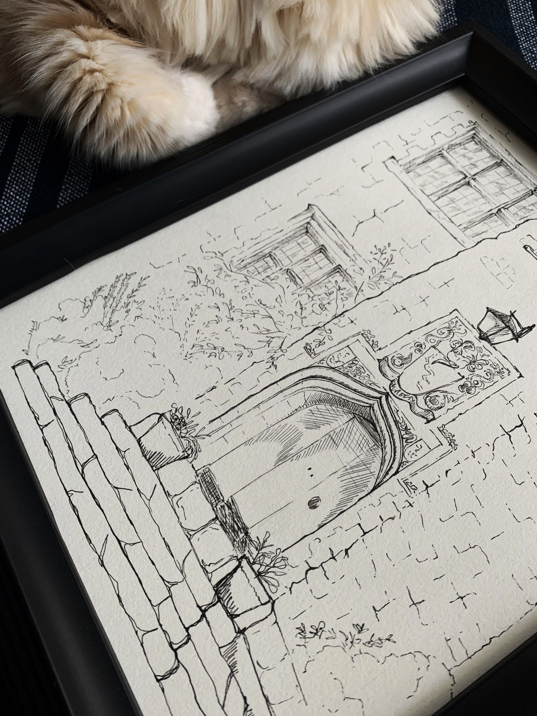 Ilustrație / Schiță arhitecturală originală în tuș pe hârtie - fațadă casă englezească - arte vizuale și accesorii  - grafică, ilustrație - desen cu cerneală - Artynos.ro