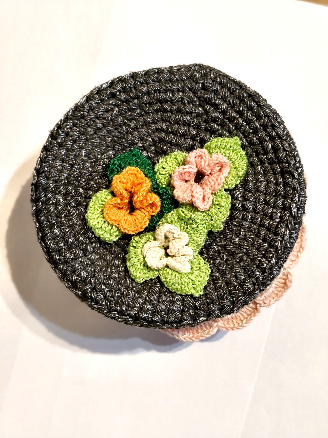 Cutie vintage pentru bijuterii croșetată  - casă & stil de viață - decorațiuni de casă - decorațiuni de masă și rafturi - boluri decorative - Artynos.ro