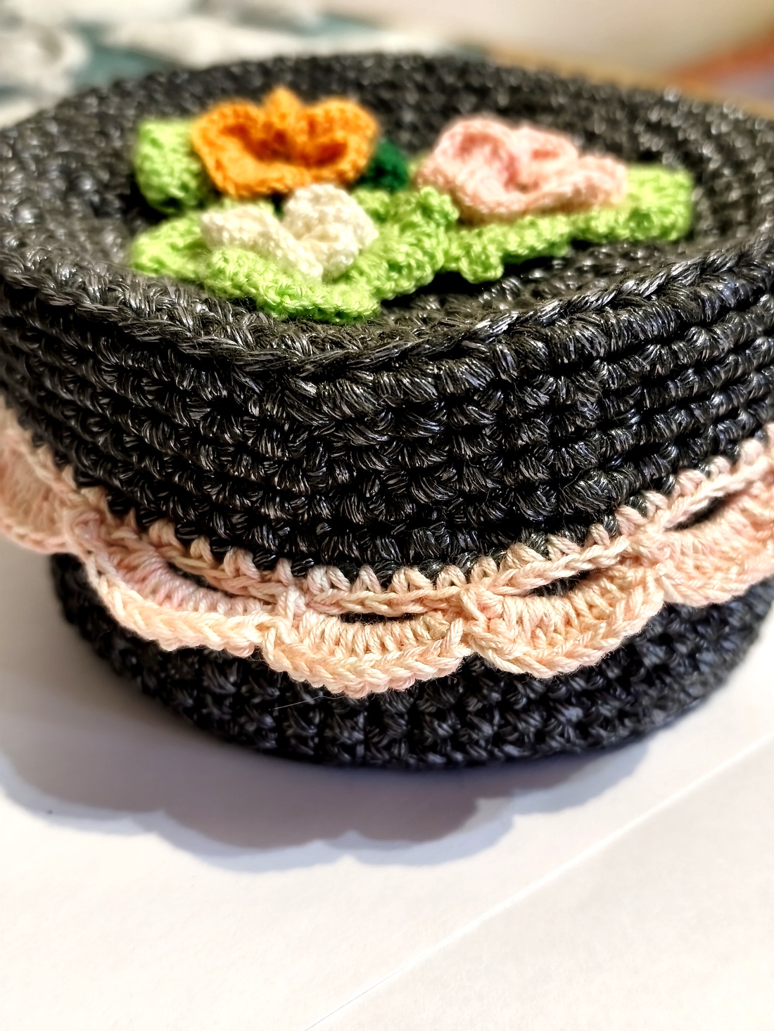 Cutie vintage pentru bijuterii croșetată  - casă & stil de viață - decorațiuni de casă - decorațiuni de masă și rafturi - boluri decorative - Artynos.ro