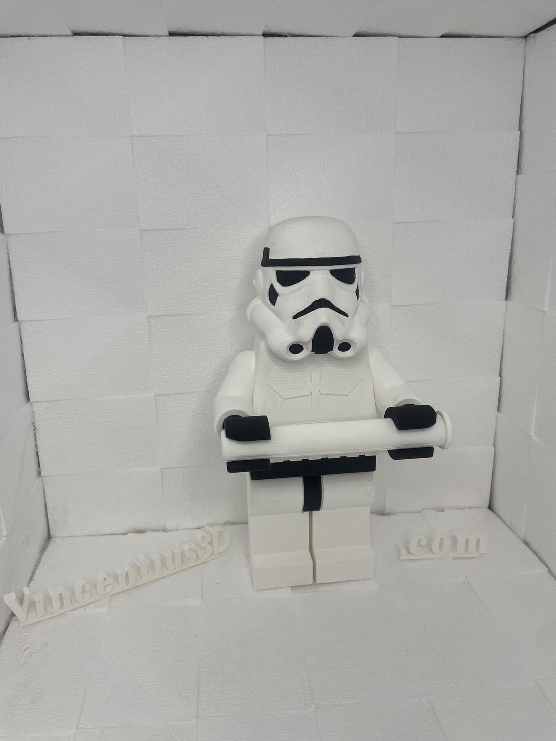 Lego Star Wars Stormtrooper suport pentru hartie igienica - casă & stil de viață - accesorii pentru decorat casa - decorațiuni de pereți, decorațiuni suspendate - decorațiuni suspendate - Artynos.ro Lego Star Wars Stormtrooper suport pentru hartie igienica - casă & stil de viață - accesorii pentru decorat casa - decorațiuni de pereți, decorațiuni suspendate - decorațiuni suspendate - Artynos.ro