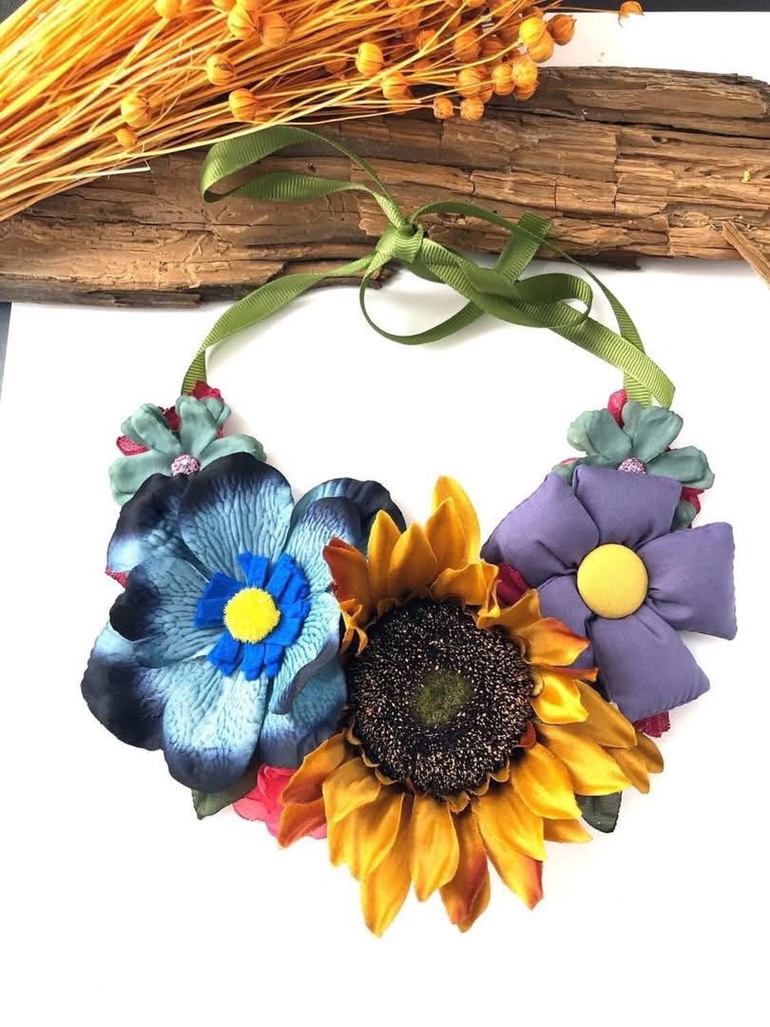 Colier cu floarea soarelui - bijuterii - coliere - chockere - Artynos.ro