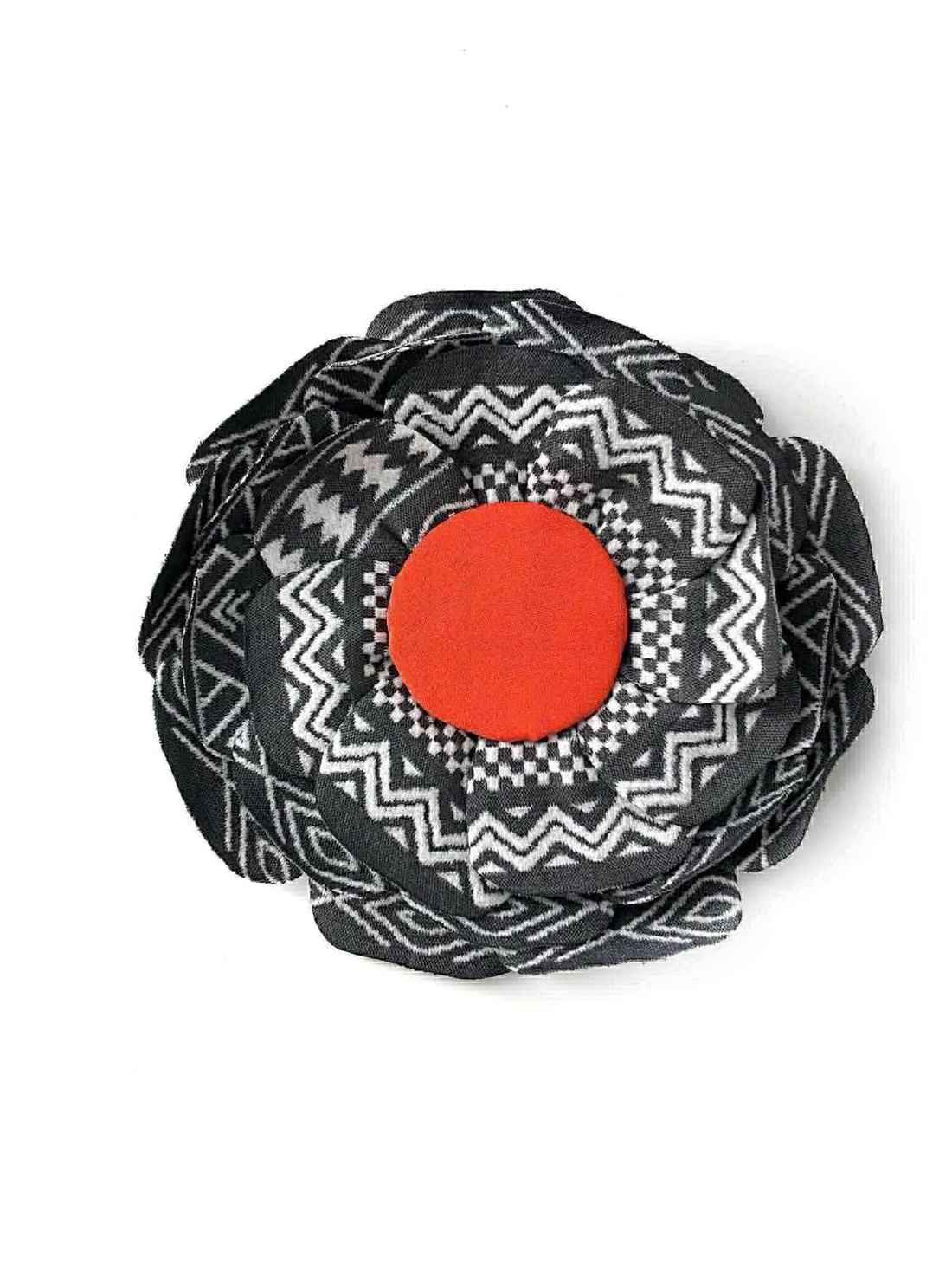 Brosa handmade - Geo Red - bijuterii - broșe - Artynos.ro