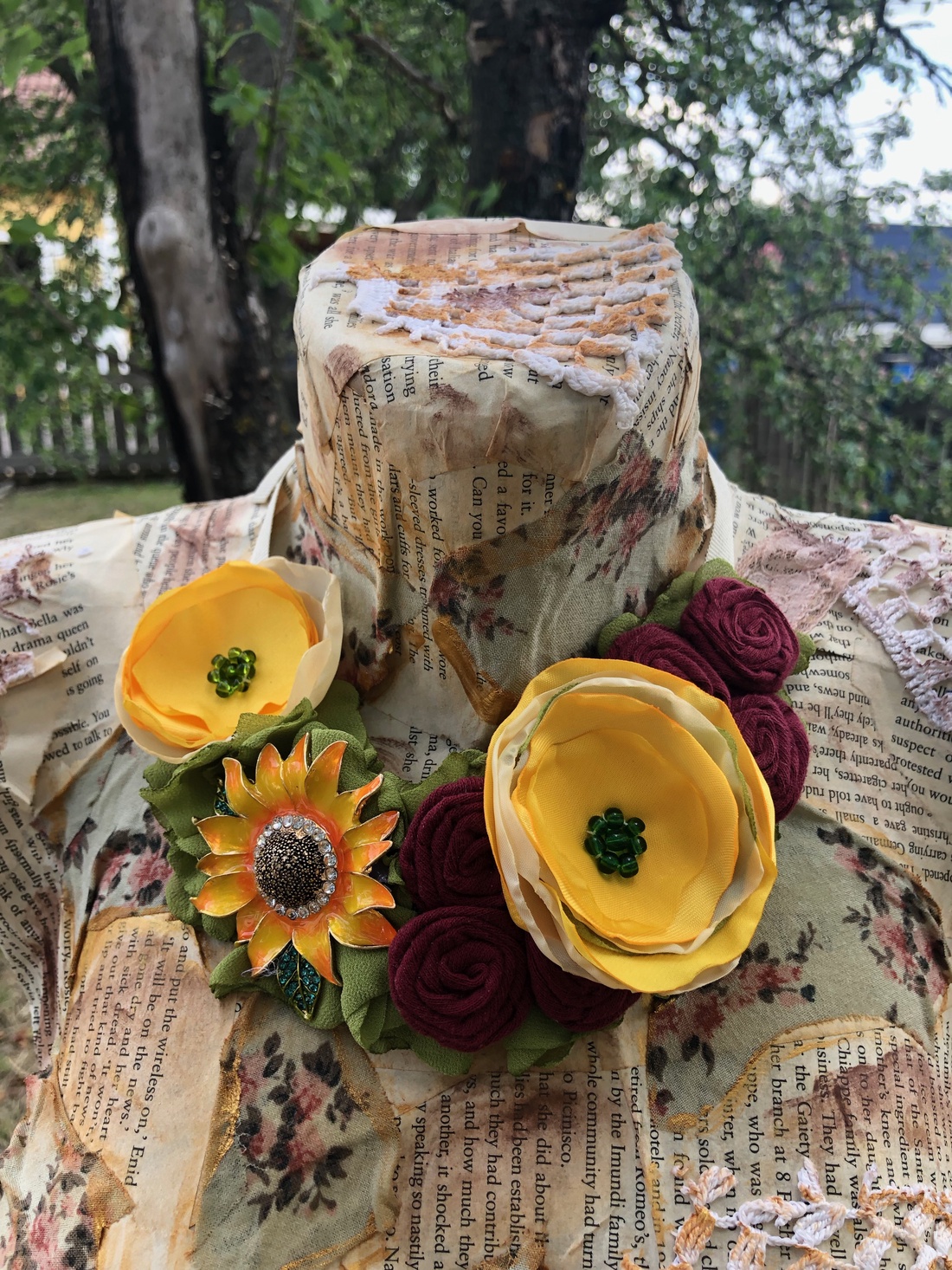 Colier handmade - Royal Sunflower - bijuterii - coliere - chockere - Artynos.ro