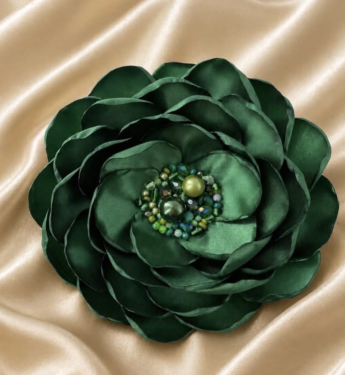Brosa - Floare verde - bijuterii - broșe - Artynos.ro