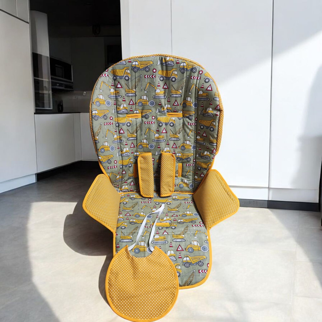 Baby Design Pepe husă pentru scaun înalt, pernă pentru scaun - jucării și echipamente pentru copii - saci și seturi pentru copii - pernă pentru copii, pernă micuță - Artynos.ro