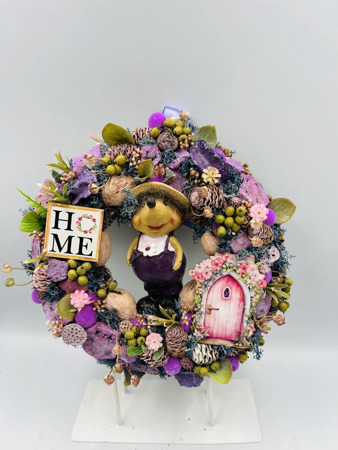Sünis ajtódísz HOME felirattal - casă & stil de viață - accesorii pentru casă și grădină - decorațiuni exterioare și de grădină - Artynos.ro Sünis ajtódísz HOME felirattal - casă & stil de viață - accesorii pentru casă și grădină - decorațiuni exterioare și de grădină - Artynos.ro