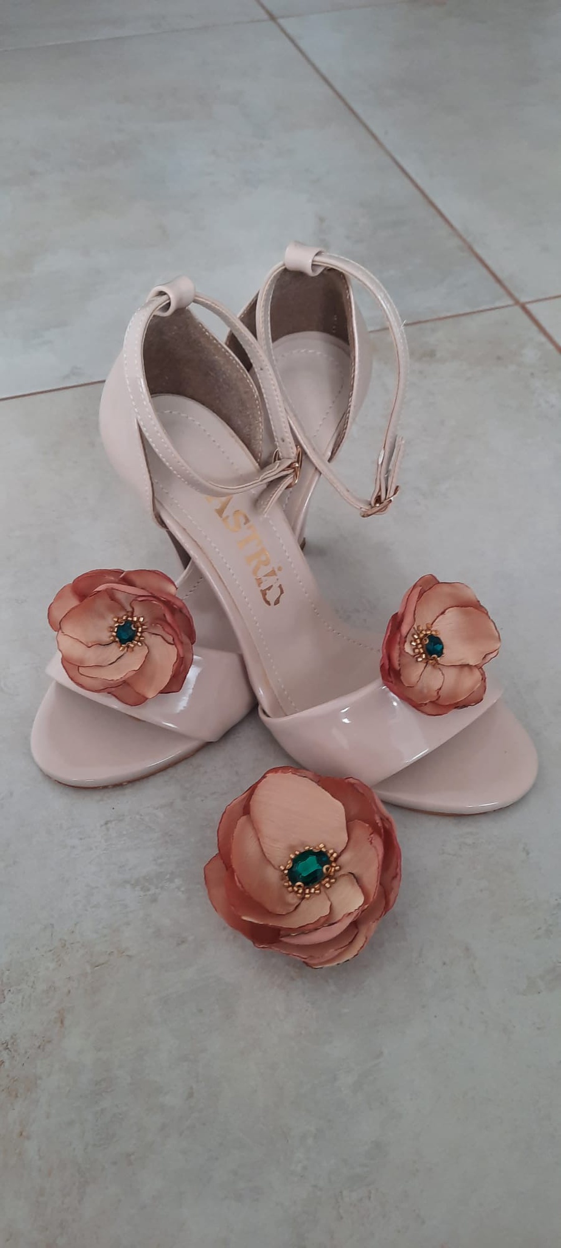 Set Accesorii - broșă/agrafă și clipsuri de pantofi Terra Emerald - bijuterii - broșe - Artynos.ro