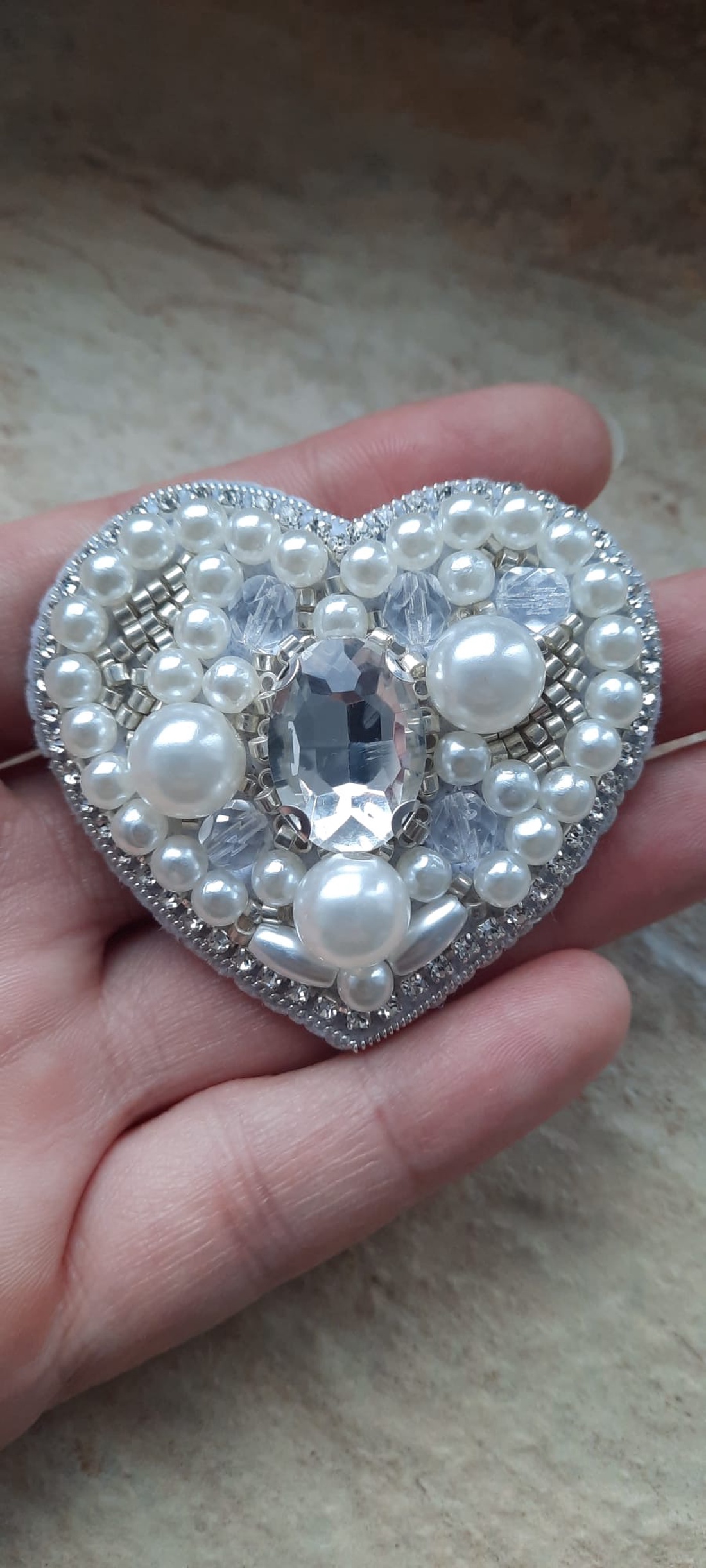 White Pearl and Silver Crystal Heart Brooch  - bijuterii - broșe - Artynos.ro