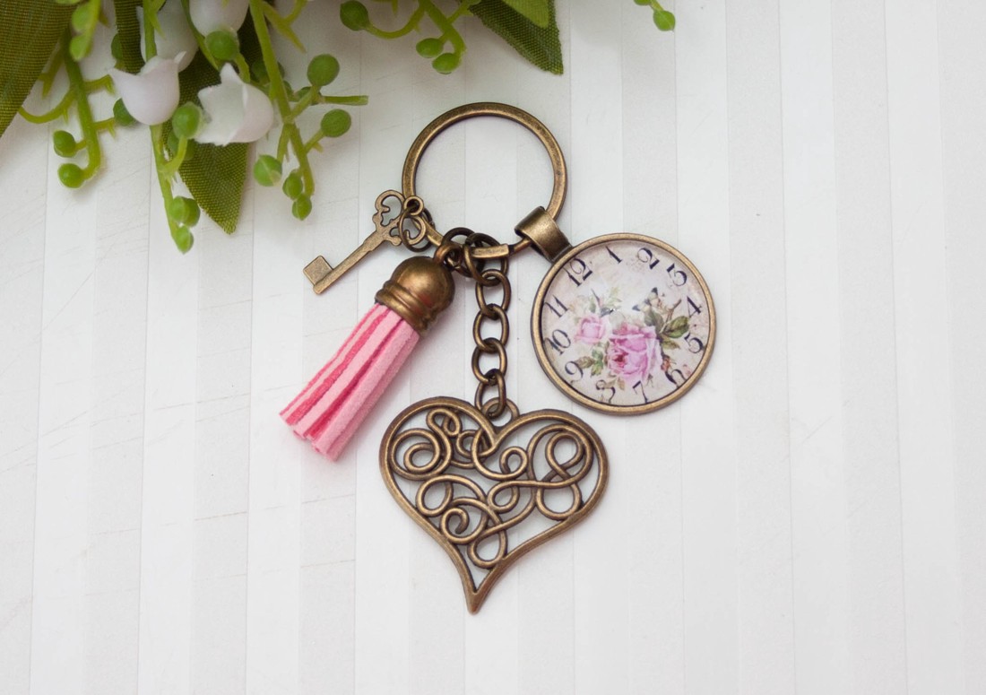 Breloc, ornament pentru geantă - Floral inimă bronz antic roz - geantă și husă - accesorii genți - breloc - Artynos.ro