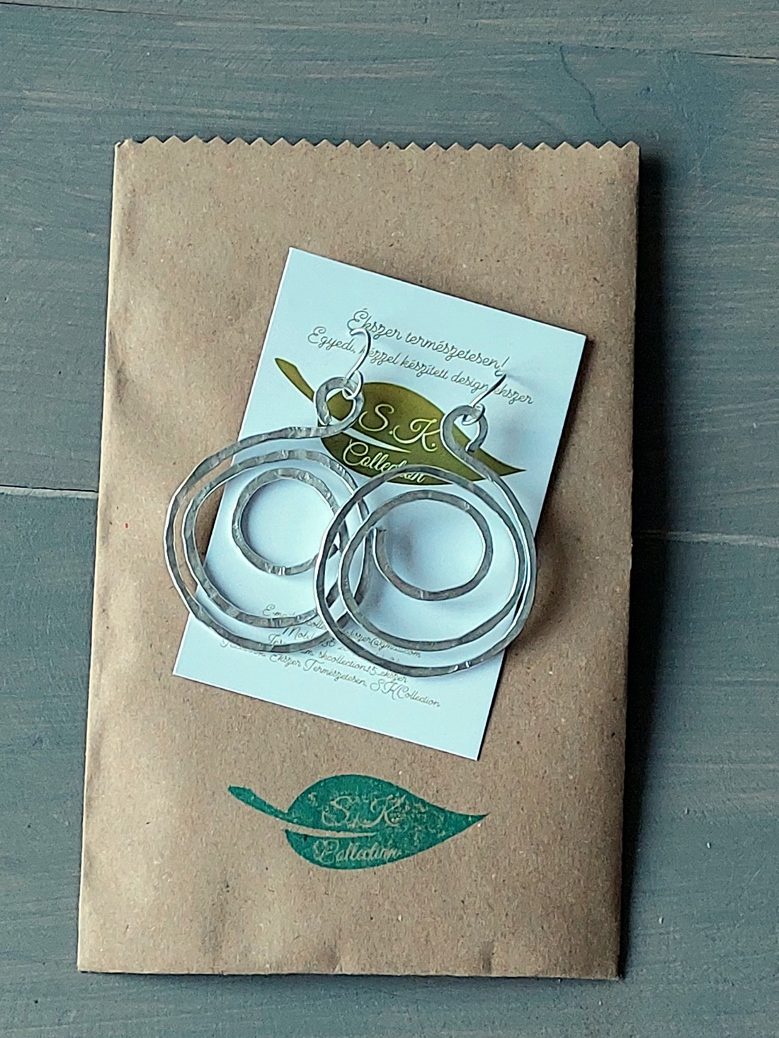 Cercei melc din aluminiu -  - Artynos.ro Cercei melc din aluminiu -  - Artynos.ro