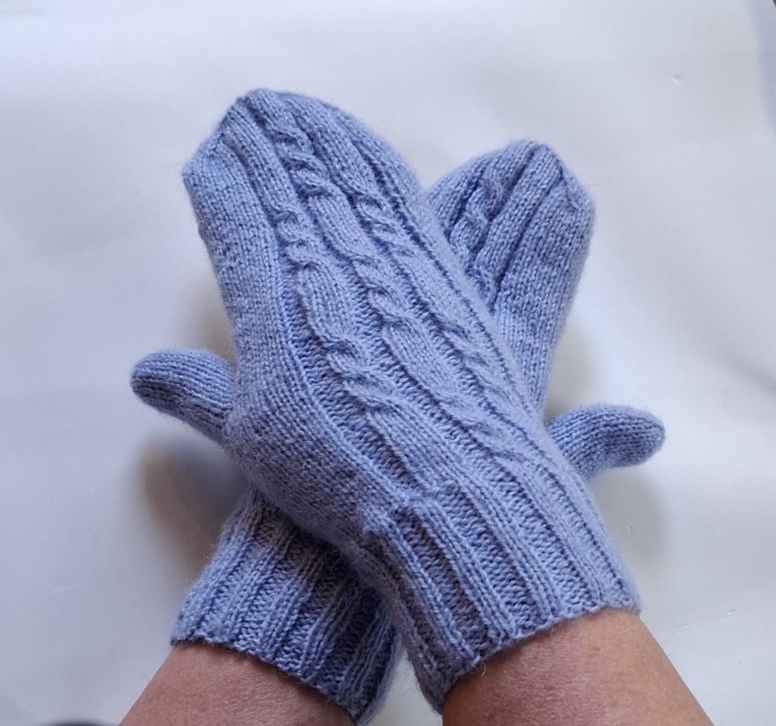 Mănuși tricotate manual cu un singur manșon -  - Artynos.ro