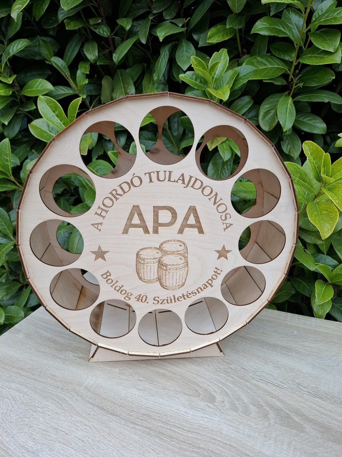 Suport pentru bere în formă de butoi -  - Artynos.ro