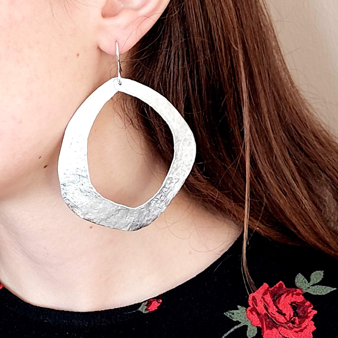 Cercei minimaliști din aluminiu -  - Artynos.ro Cercei minimaliști din aluminiu -  - Artynos.ro