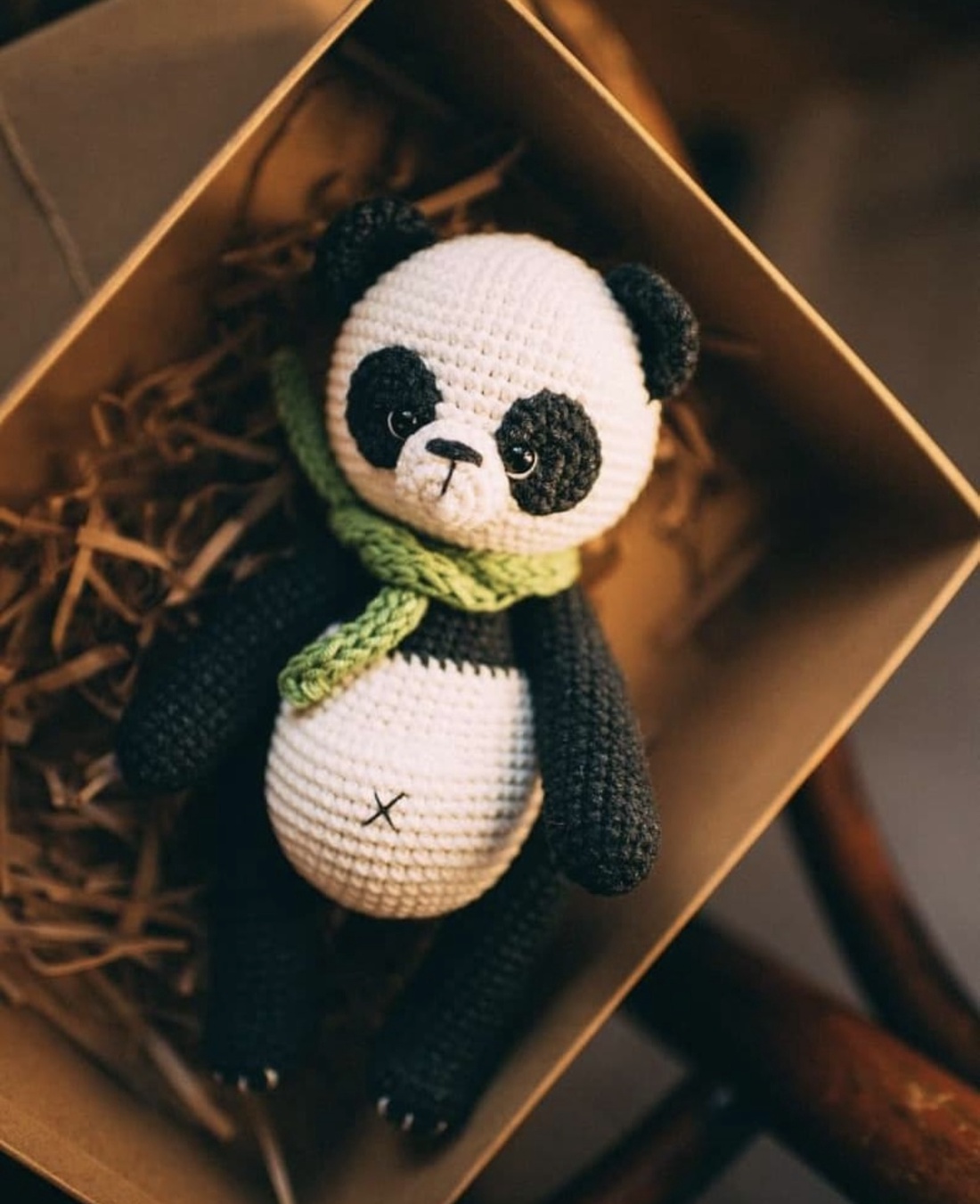 Jucarie crosetata urs panda - jucării și echipamente pentru copii - plușuri - păpușă croșetată, păpușă de pluș - Artynos.ro Jucarie crosetata urs panda - jucării și echipamente pentru copii - plușuri - păpușă croșetată, păpușă de pluș - Artynos.ro