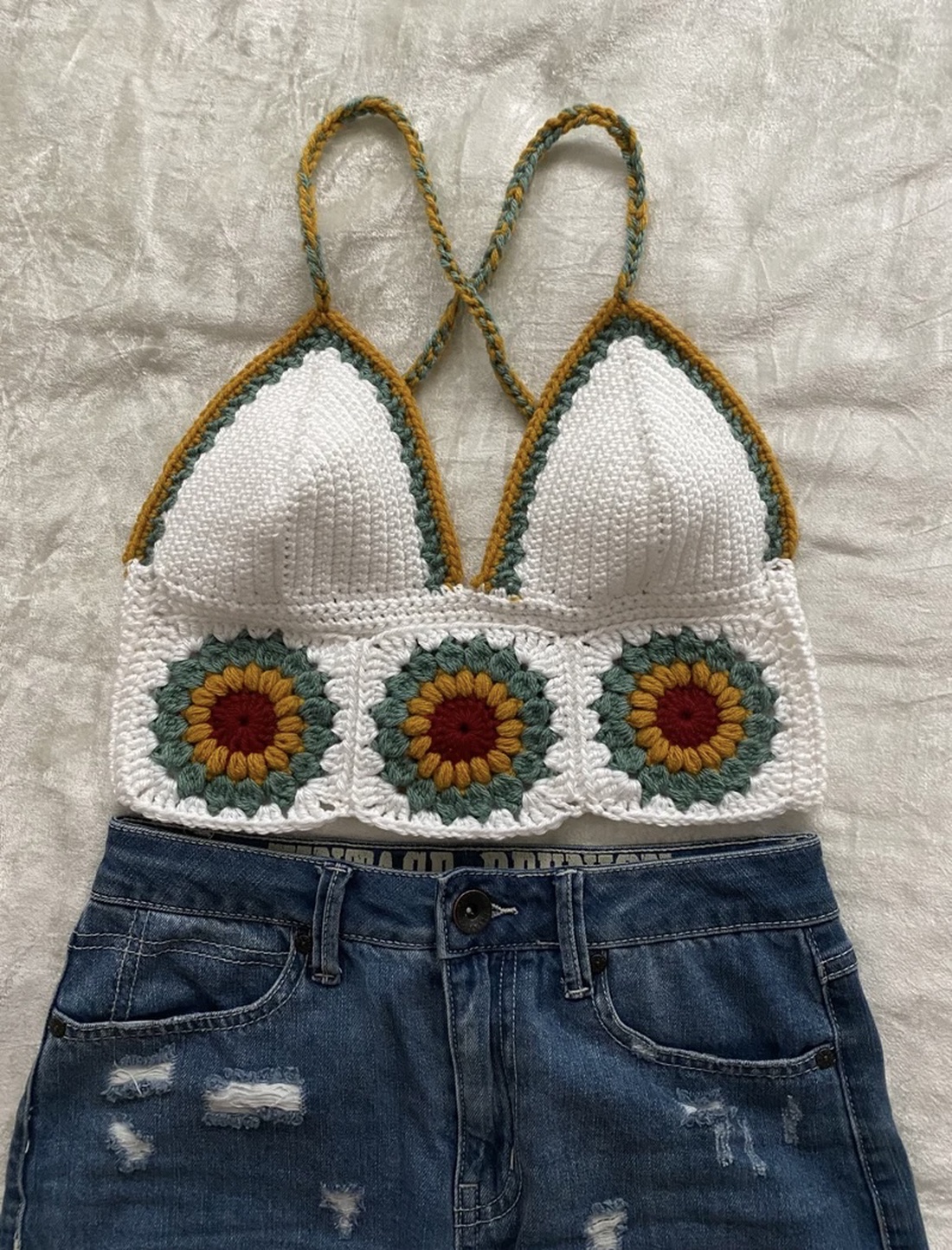 Top de vara crosetat - îmbrăcăminte și modă - haine damă - top de damă, bralette - Artynos.ro Top de vara crosetat - îmbrăcăminte și modă - haine damă - top de damă, bralette - Artynos.ro