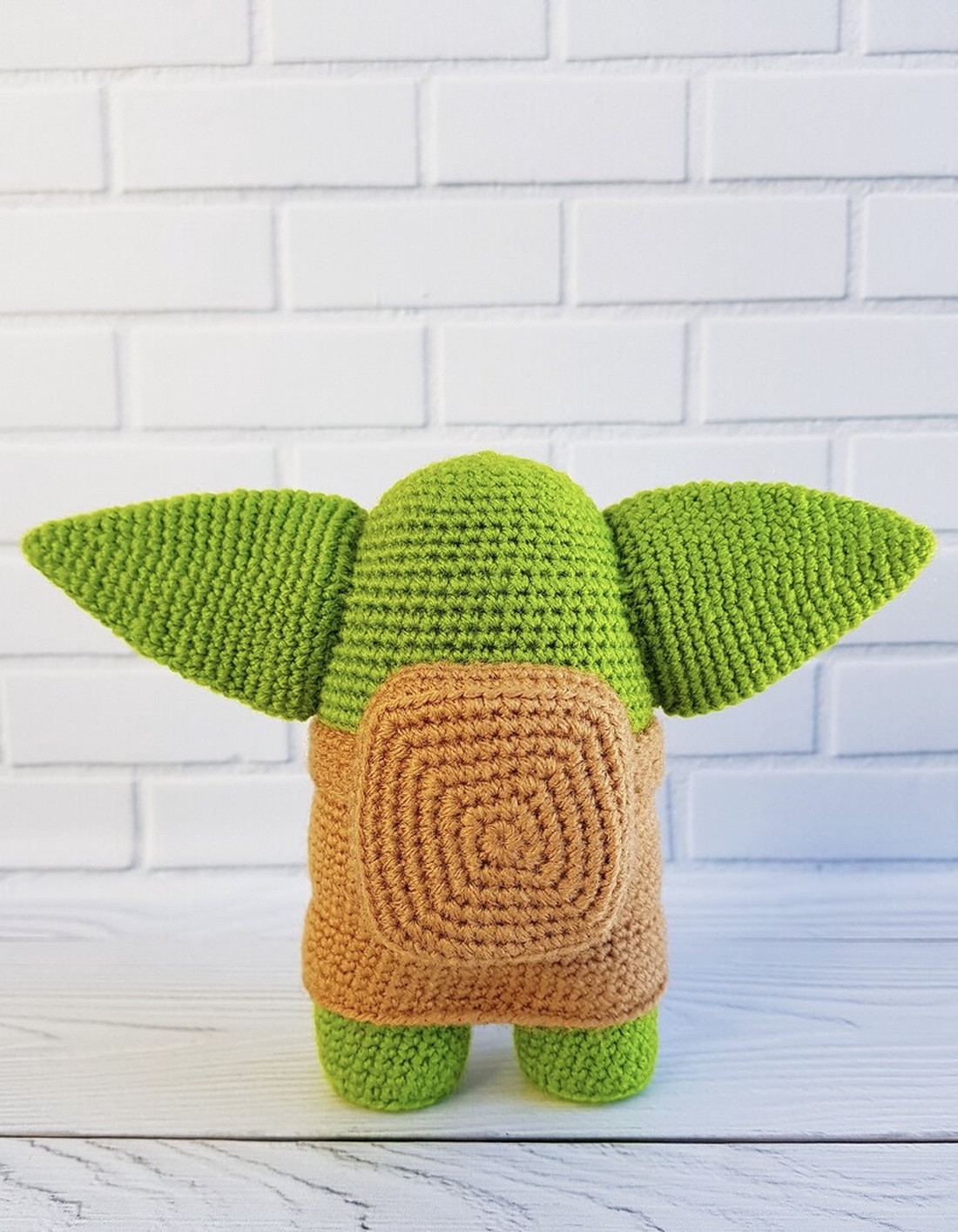 Papusa crosetata Baby Yoda - Among Us - jucării și echipamente pentru copii - plușuri - păpușă croșetată, păpușă de pluș - Artynos.ro Papusa crosetata Baby Yoda - Among Us - jucării și echipamente pentru copii - plușuri - păpușă croșetată, păpușă de pluș - Artynos.ro