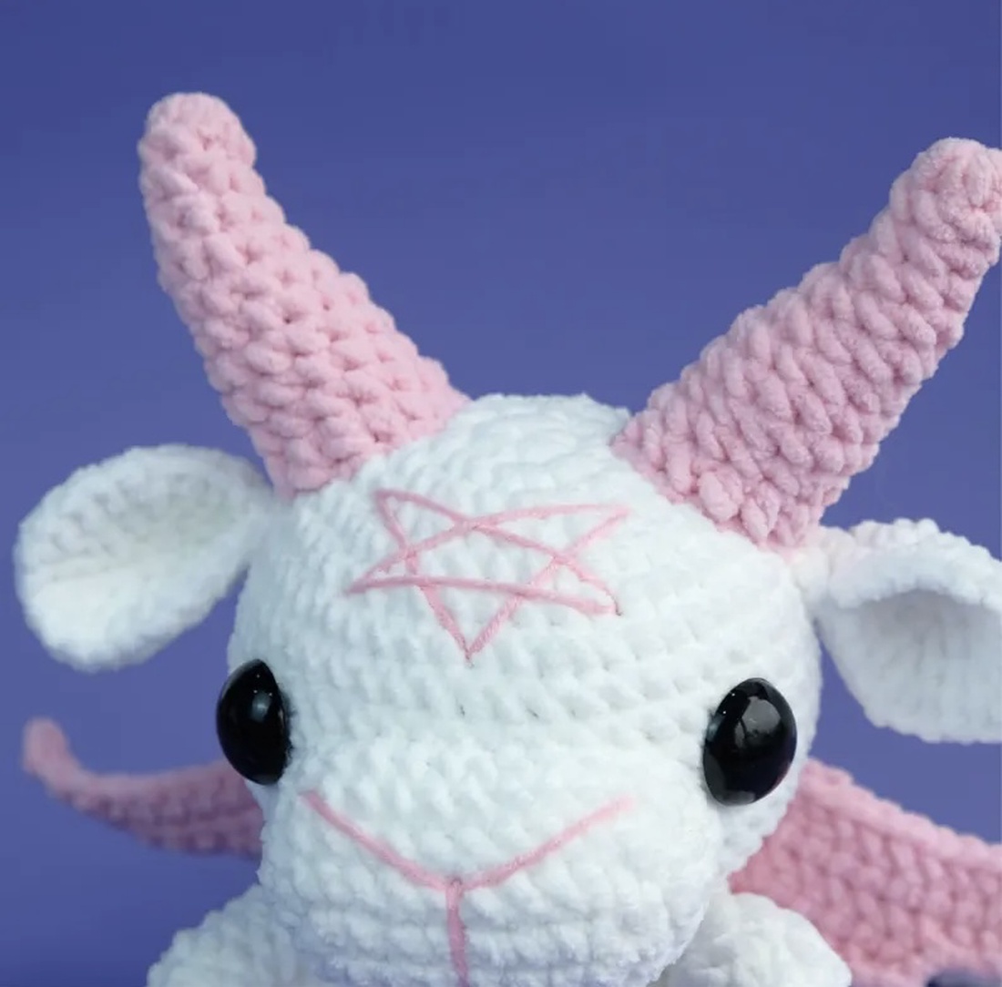 Jucarie crosetata Baby Baphy - jucării și echipamente pentru copii - plușuri - păpușă croșetată, păpușă de pluș - Artynos.ro Jucarie crosetata Baby Baphy - jucării și echipamente pentru copii - plușuri - păpușă croșetată, păpușă de pluș - Artynos.ro