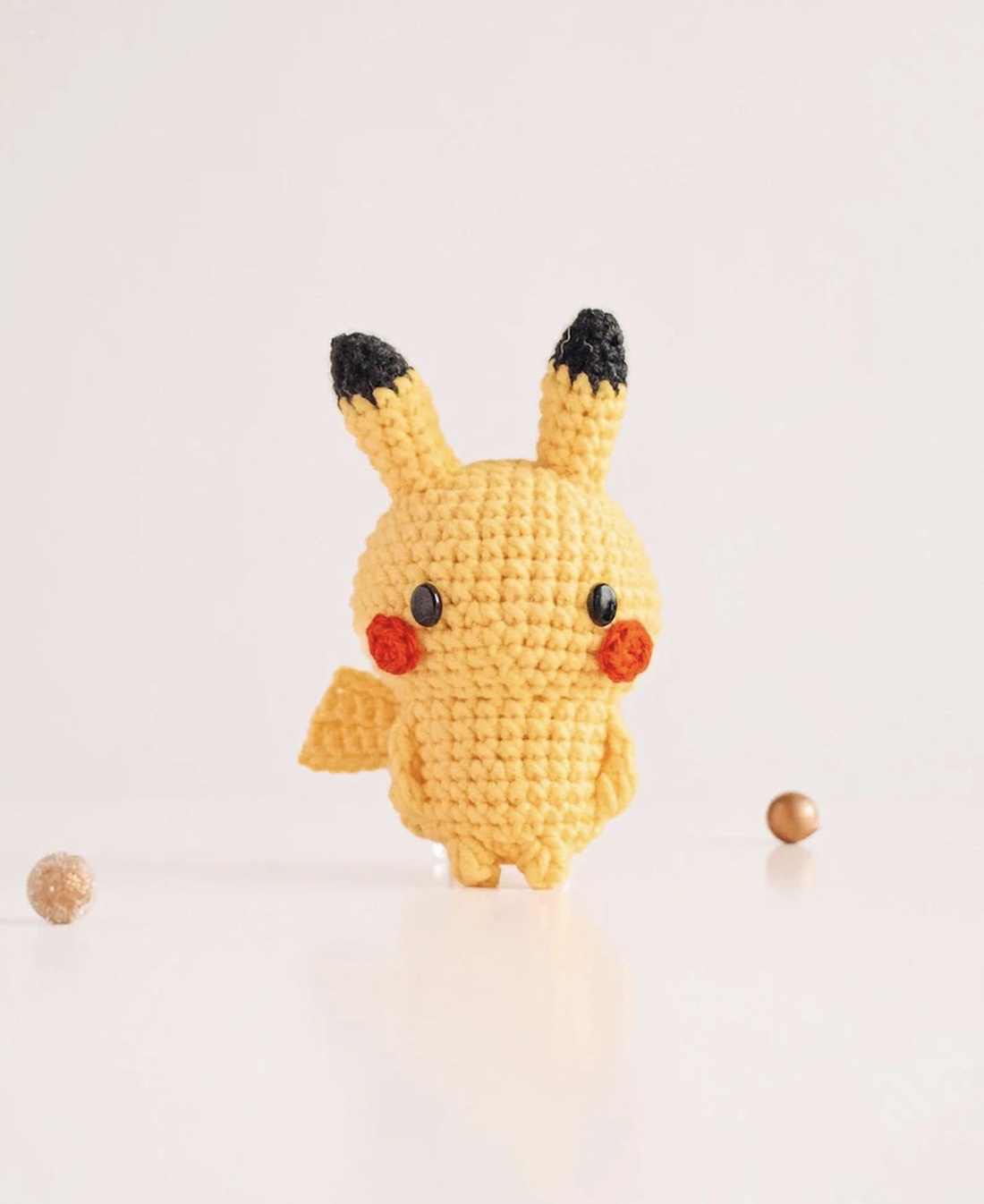 Papusa crosetata Pikachu - jucării și echipamente pentru copii - plușuri - păpușă croșetată, păpușă de pluș - Artynos.ro Papusa crosetata Pikachu - jucării și echipamente pentru copii - plușuri - păpușă croșetată, păpușă de pluș - Artynos.ro
