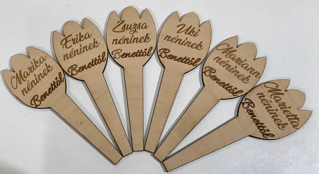 Cadou cu nume în formă de lalea -  - Artynos.ro Cadou cu nume în formă de lalea -  - Artynos.ro