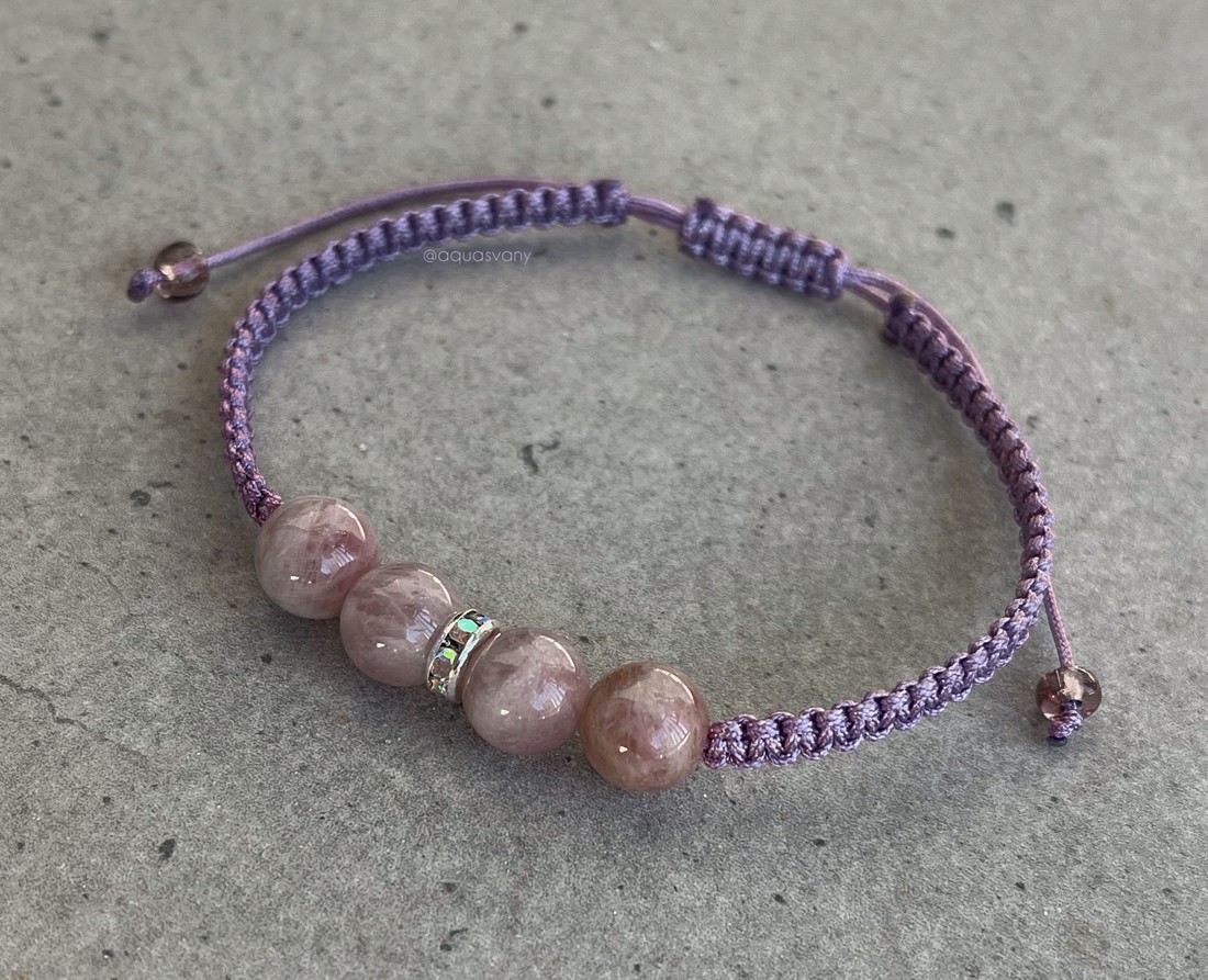 Brățară minerală Morganite - - Artynos.ro Brățară minerală Morganite - - Artynos.ro