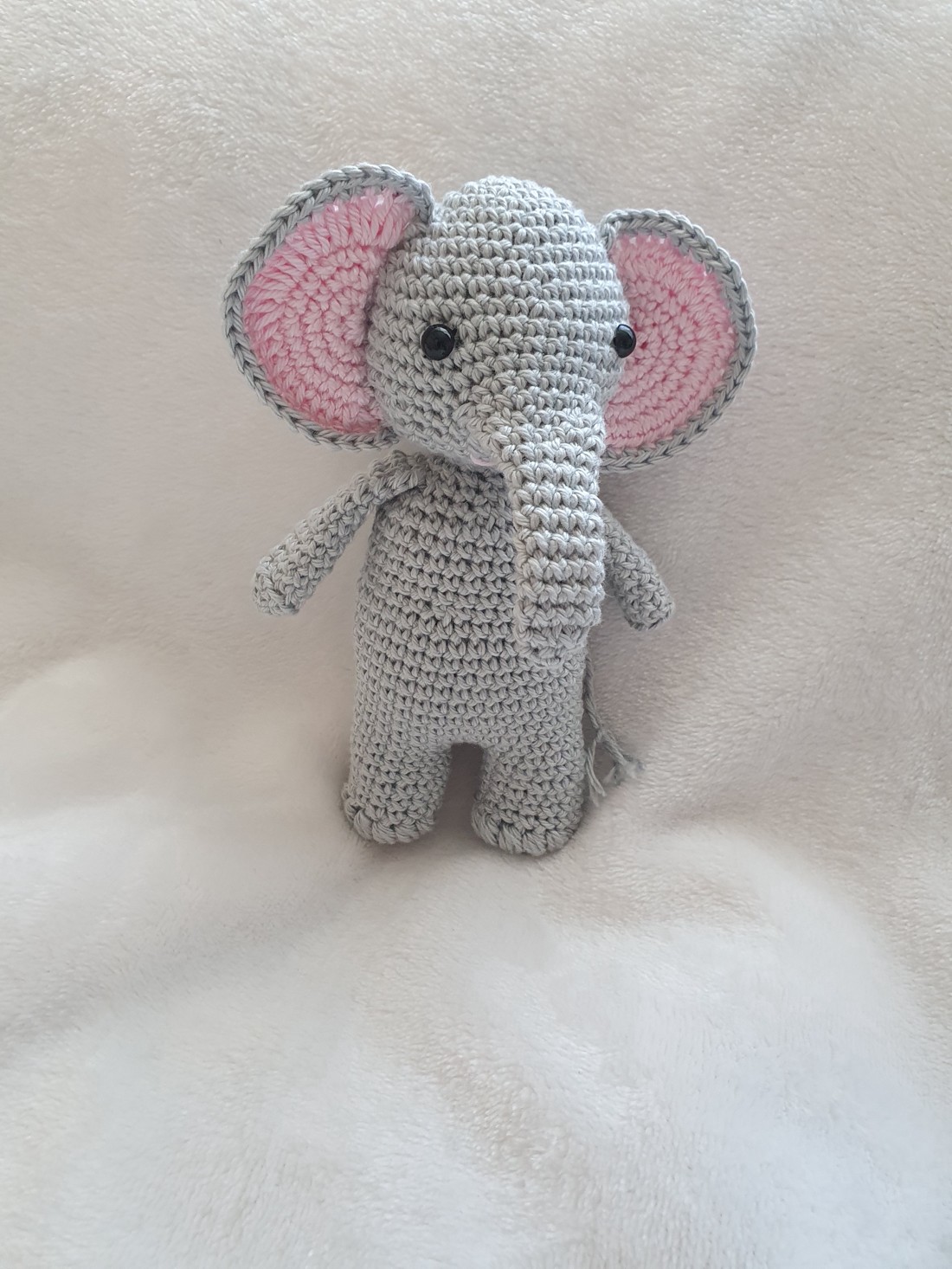 Elefant croșetat -  - Artynos.ro