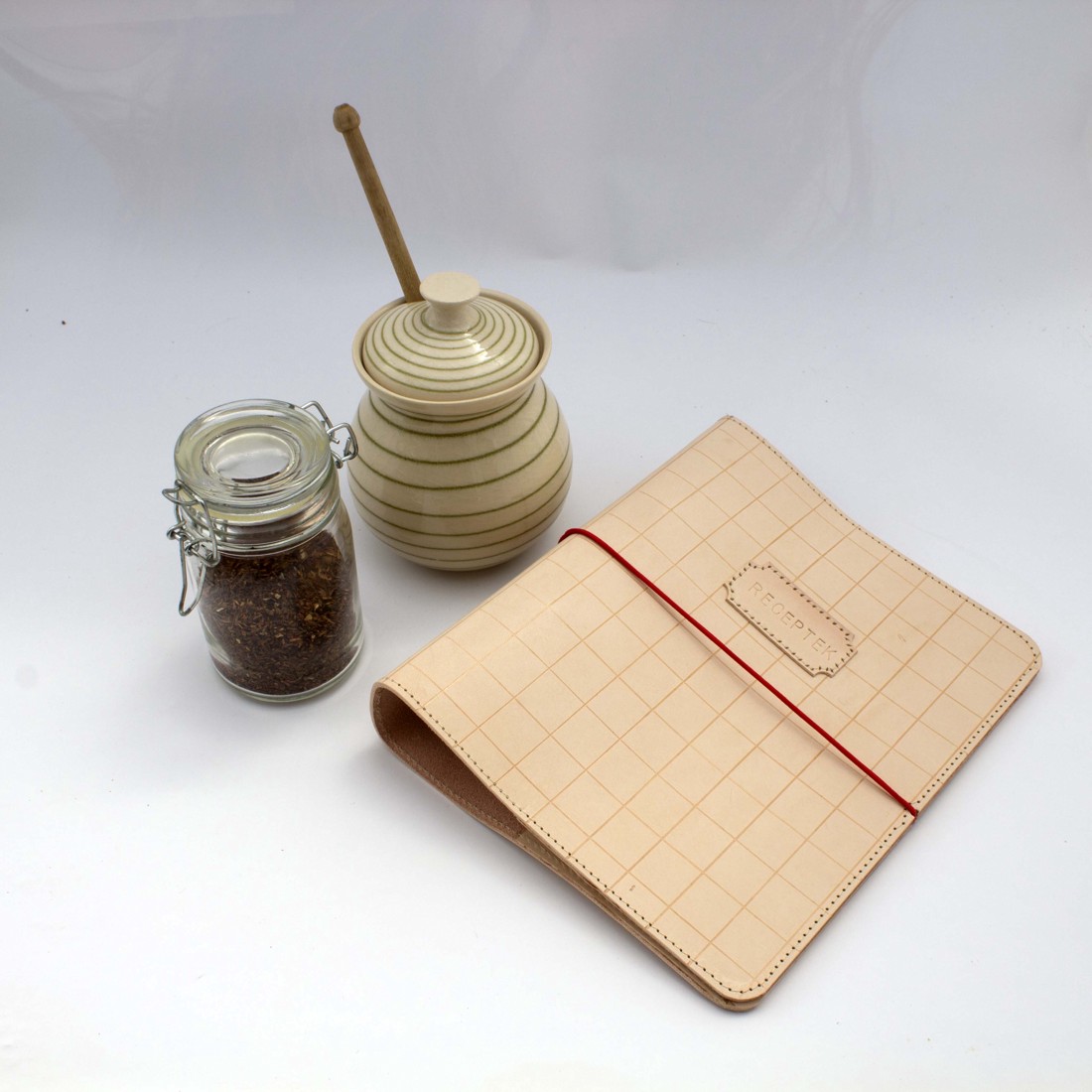 Rețetă din piele inel binder inel binder - casă & stil de viață - papetărie de hârtie - papetărie personalizată - Artynos.ro Rețetă din piele inel binder inel binder - casă & stil de viață - papetărie de hârtie - papetărie personalizată - Artynos.ro