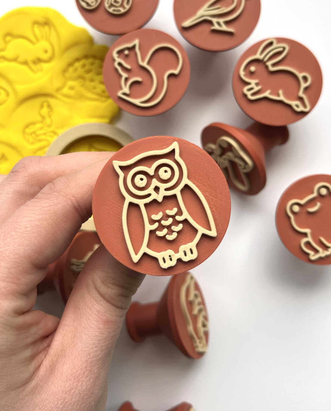 Set de ștampile și forme pentru fursecuri cu animale de pădure � căprioară, vulpe, bufniță și alte animale de pădure  - jucării și echipamente pentru copii - jocuri de gândire - jocuri educative - Artynos.ro