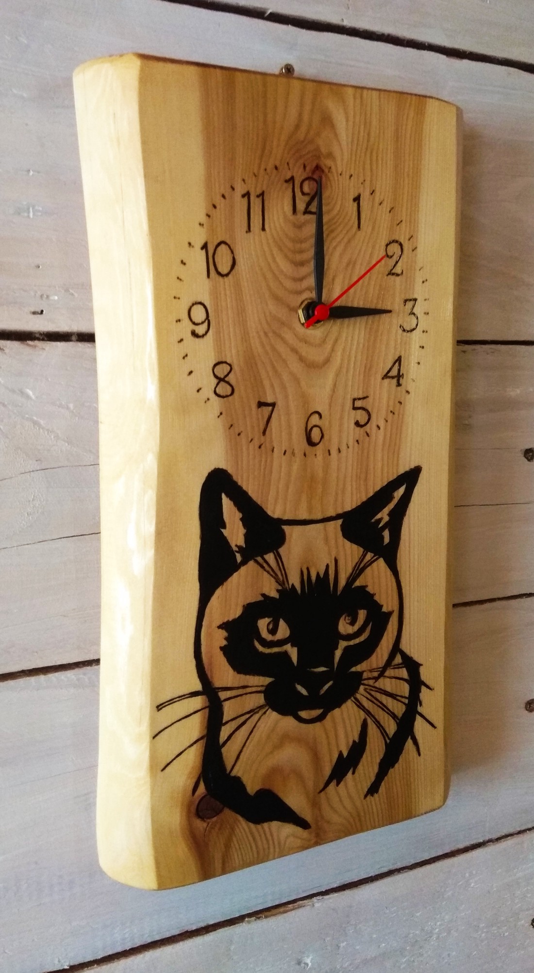 Ceas de perete Larch cu pisoi - - Artynos.ro Ceas de perete Larch cu pisoi - - Artynos.ro