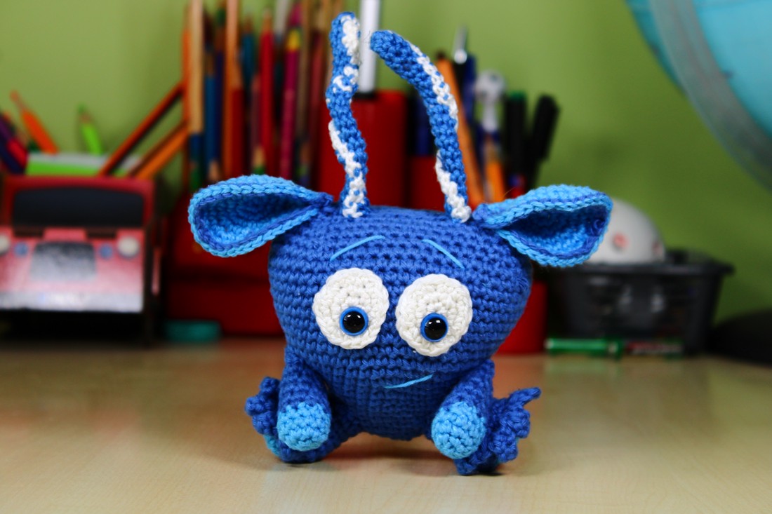 Monstrul Bluu - jucării și echipamente pentru copii - plușuri - monstru de pluș - Artynos.ro