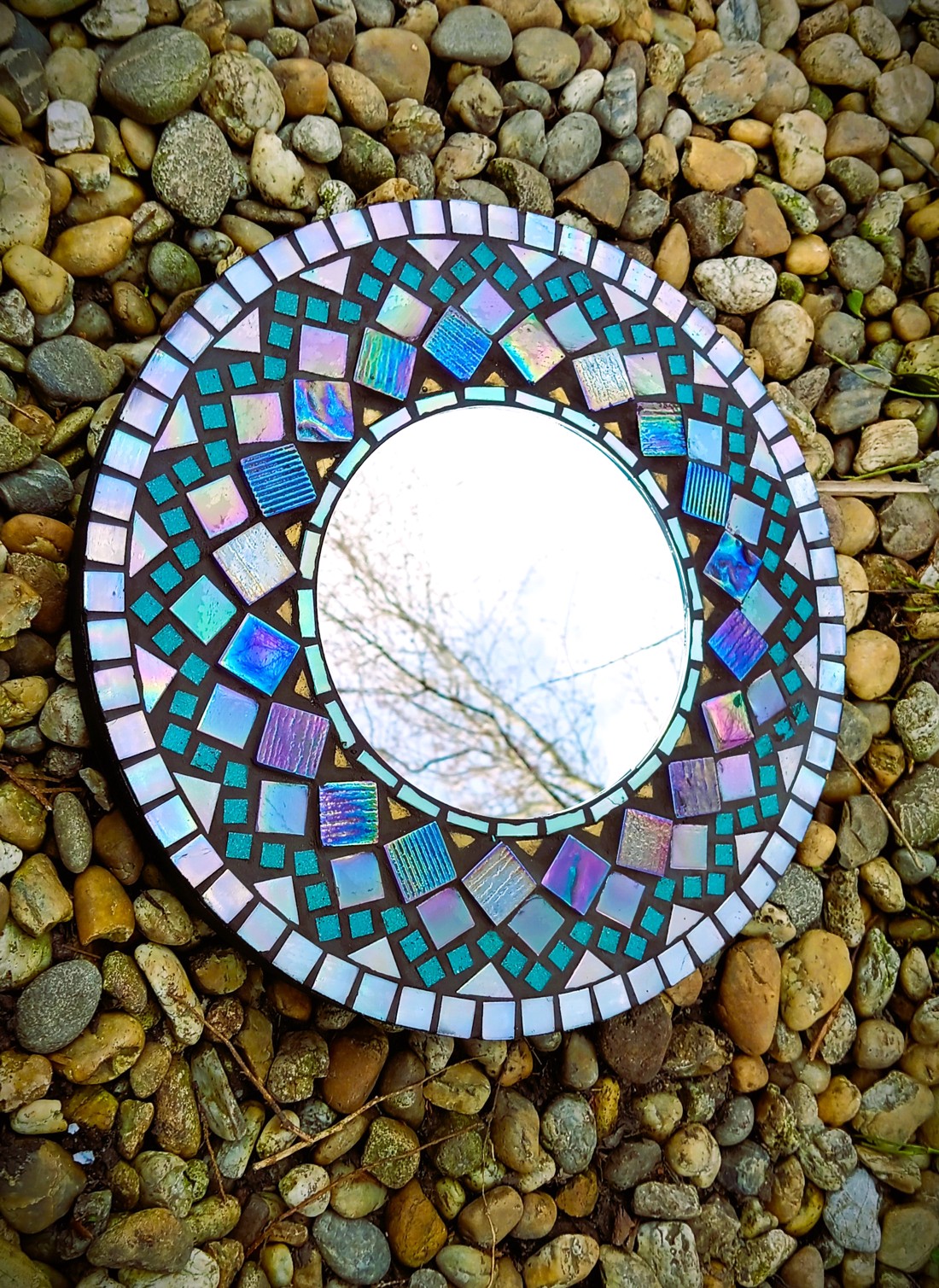 Oglindă de perete circulară cu mozaicuri de eozină - casă & stil de viață - accesorii pentru decorat casa - oglinzi perete, oglinzi decor - Artynos.ro