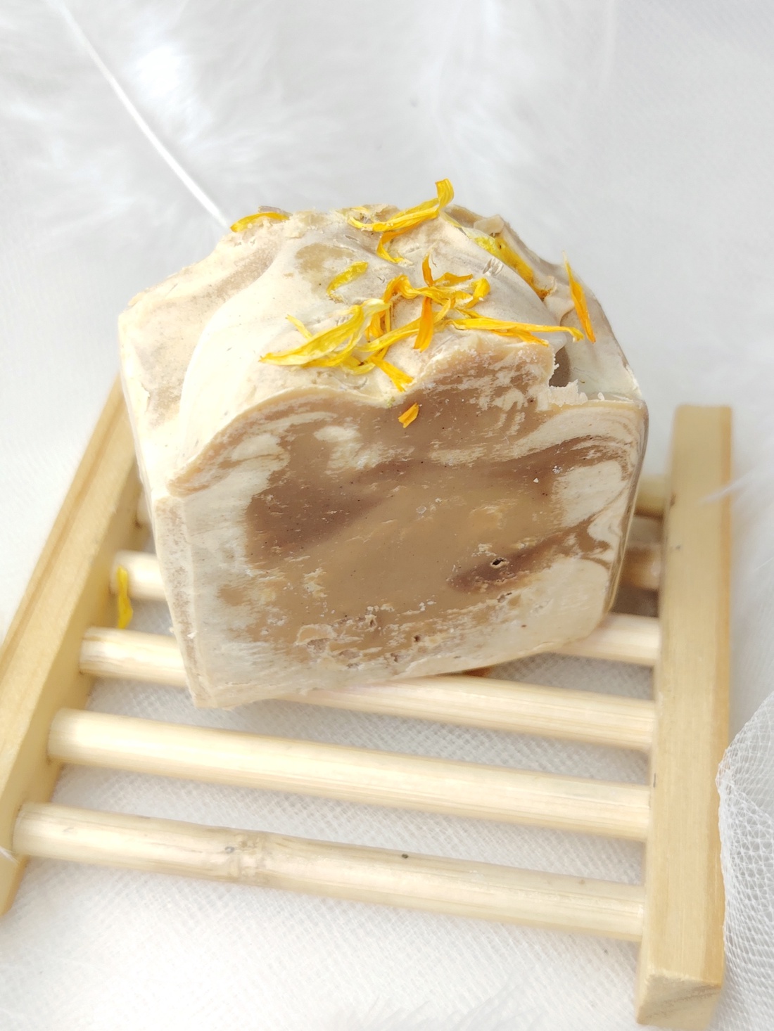 Săpun nutritiv premium � Măsline, Miere și Lavandă - igienă și înfrumusețare - săpunuri și articole de igienă - săpun artizanal - Artynos.ro